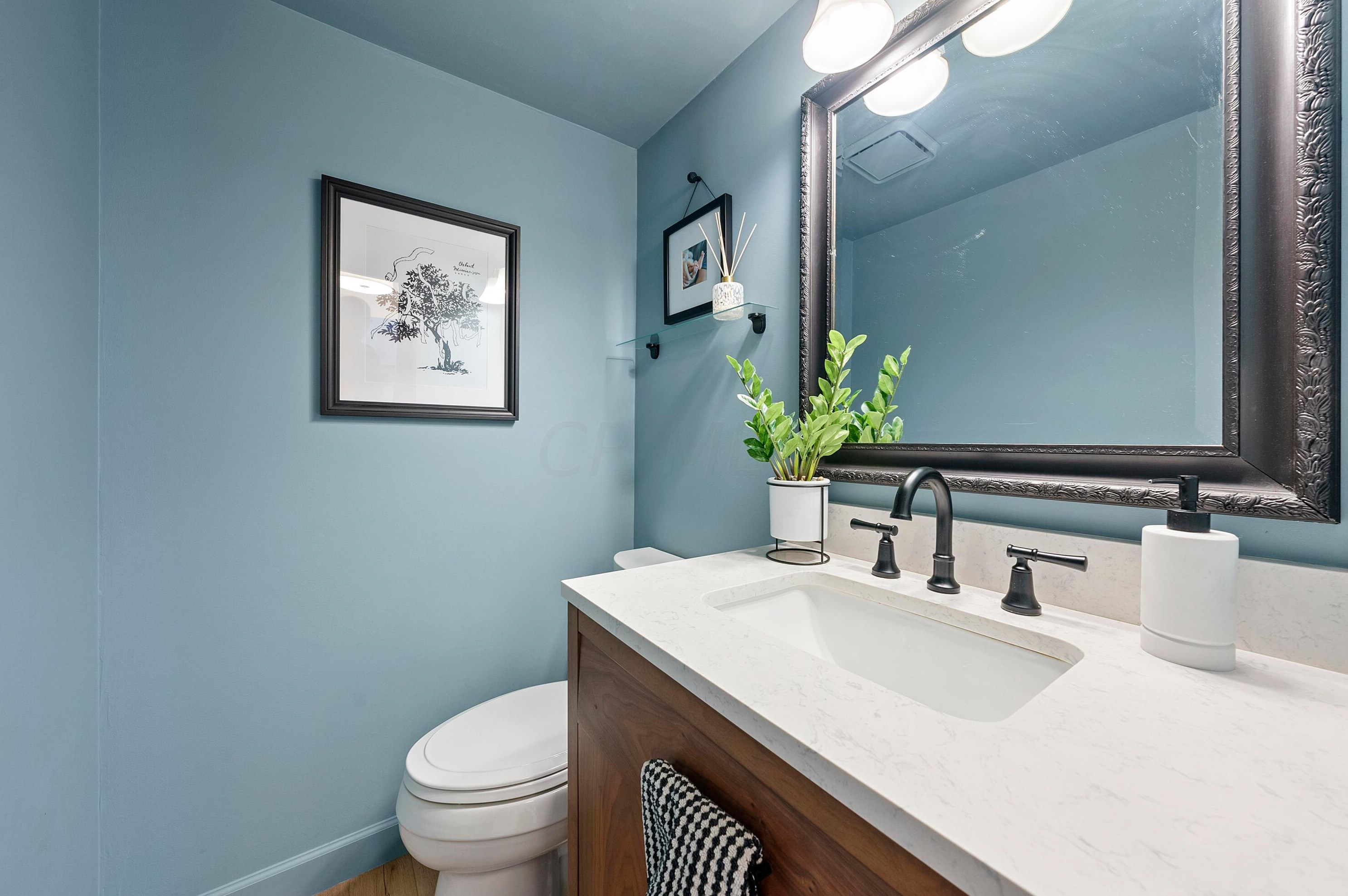 7244 Hopewell Ct, Dublin OH  43017-2899 exterior