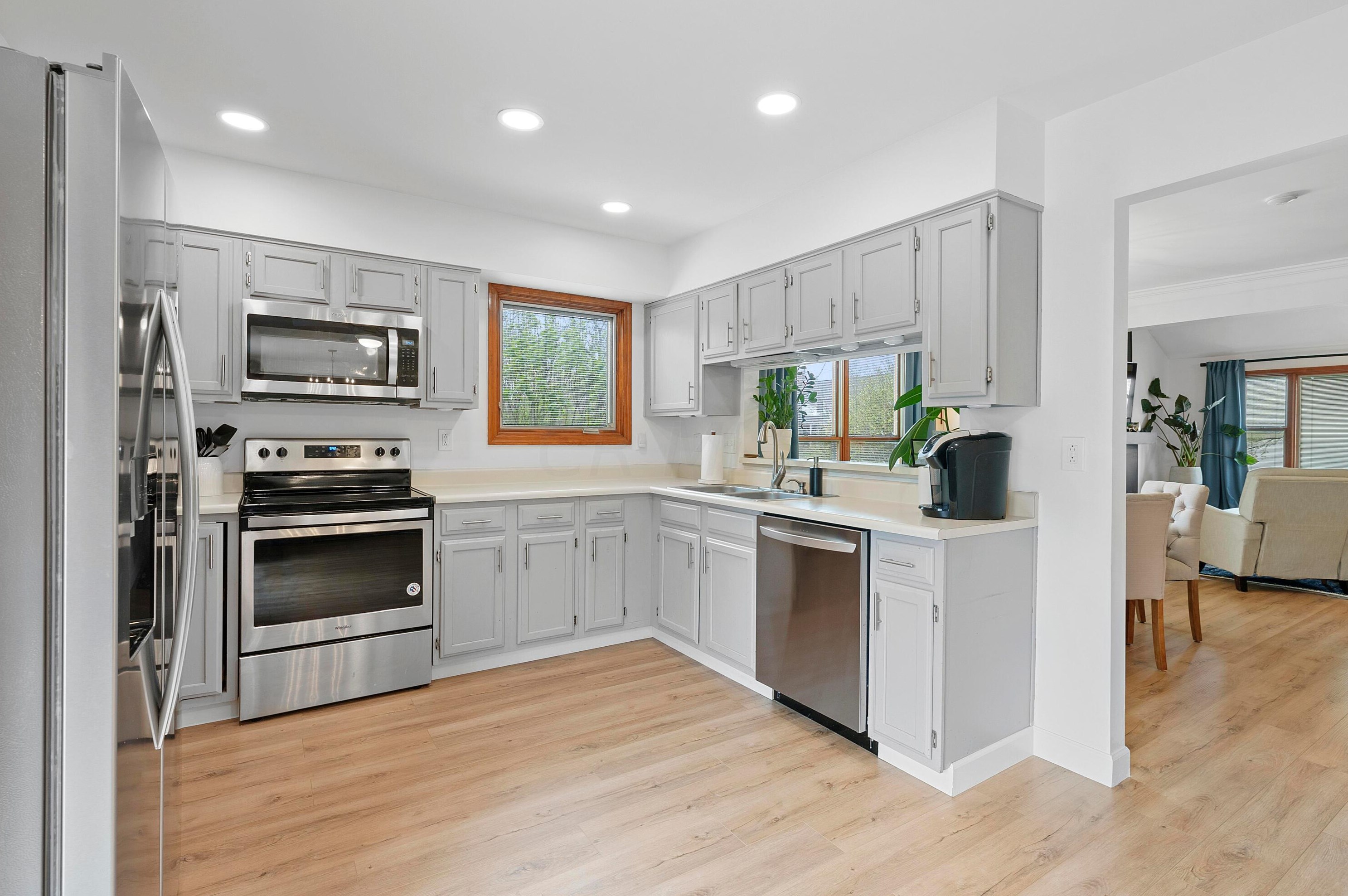 7244 Hopewell Ct, Dublin OH  43017-2899 exterior