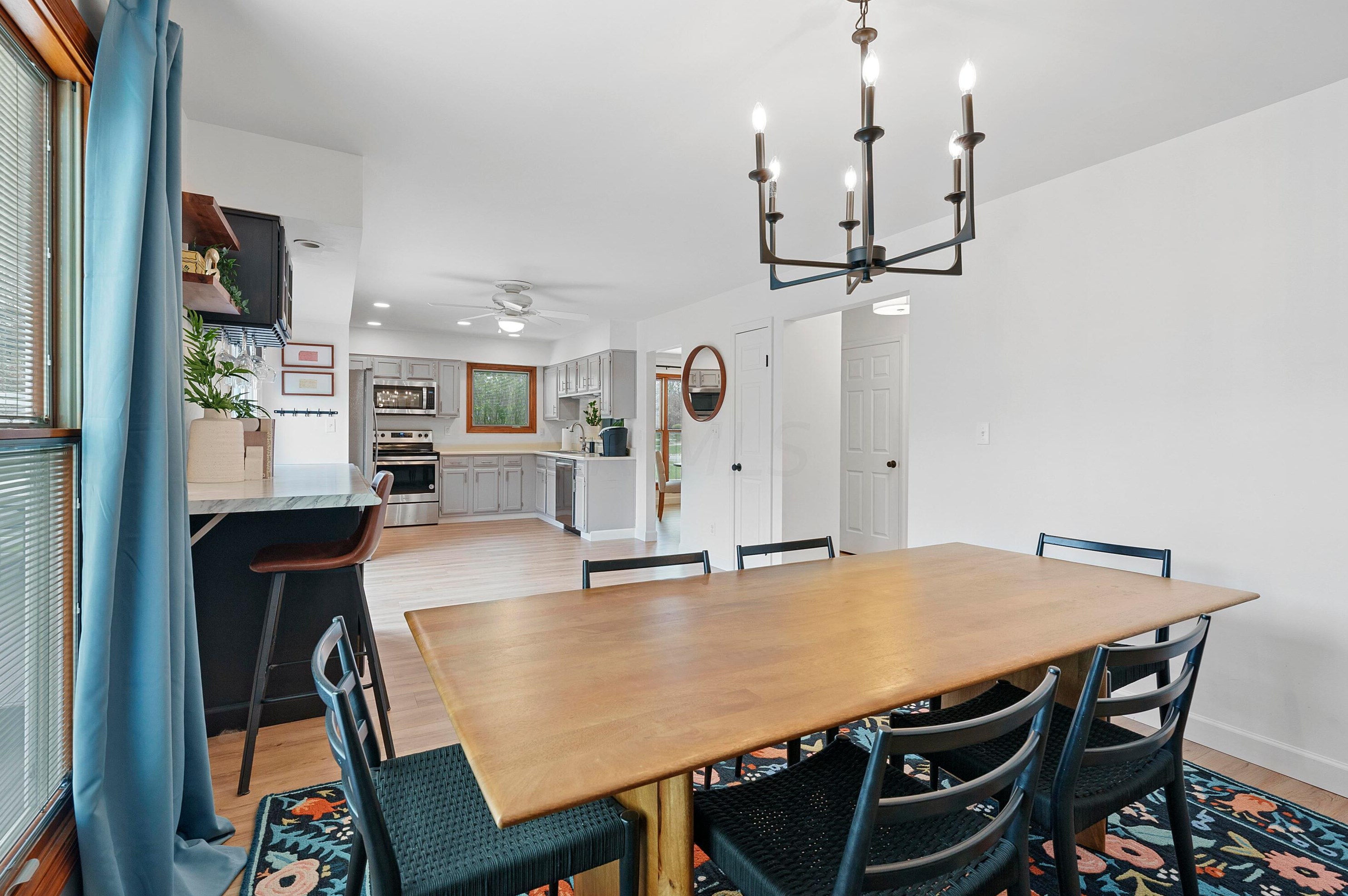 7244 Hopewell Ct, Dublin OH  43017-2899 exterior