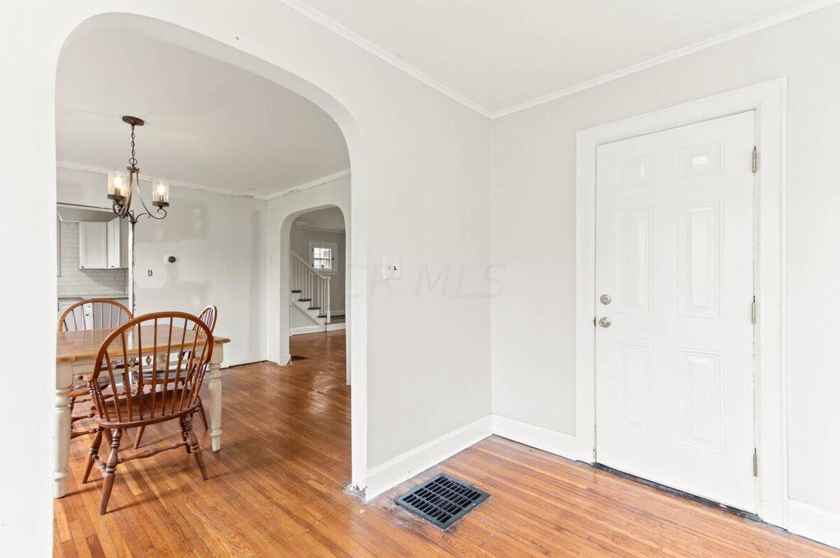 970 Kelton Ave, Columbus OH  43206-1736 exterior