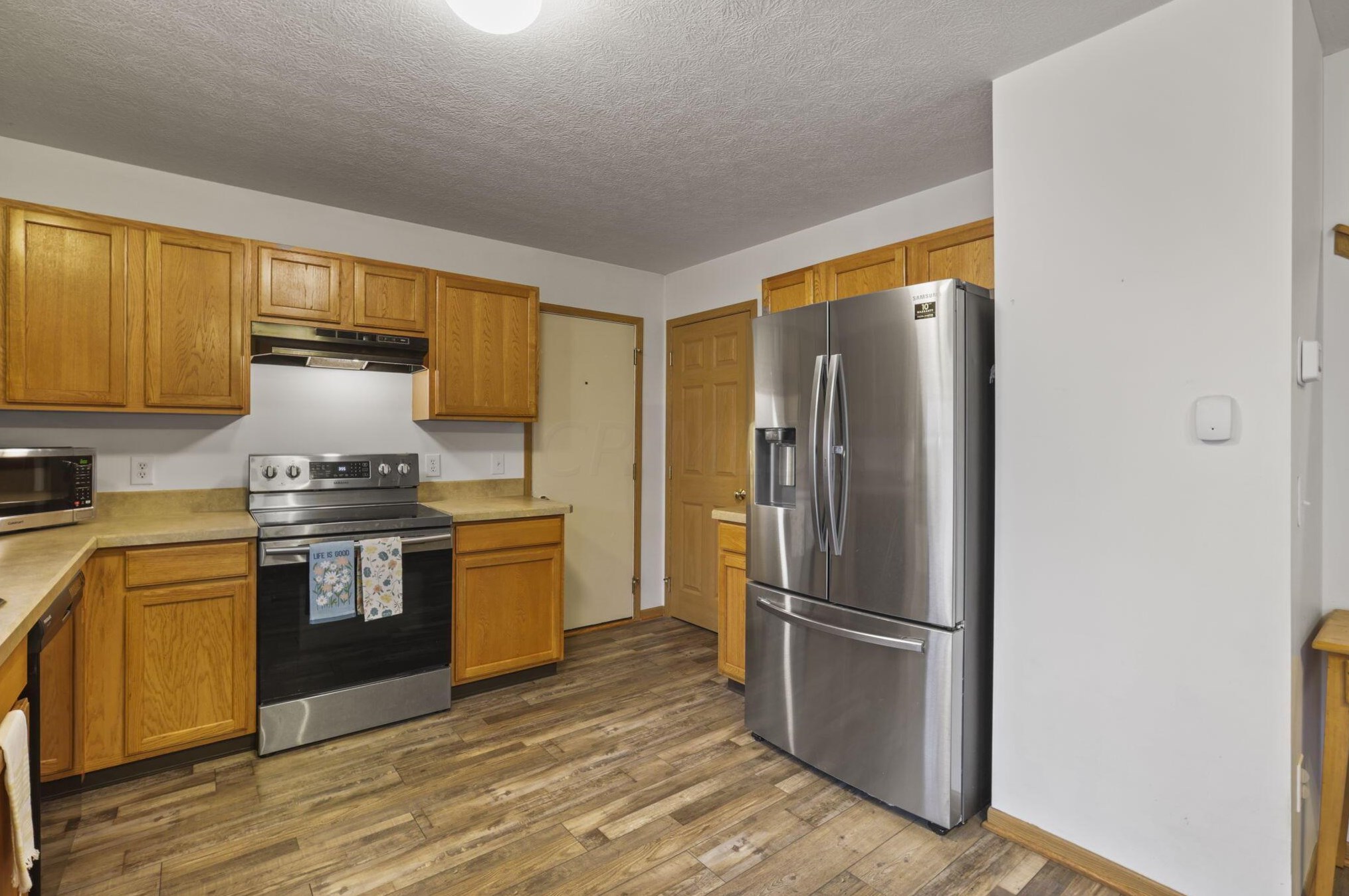 954 Tenbrook Pl, Columbus OH  43228-6386 exterior