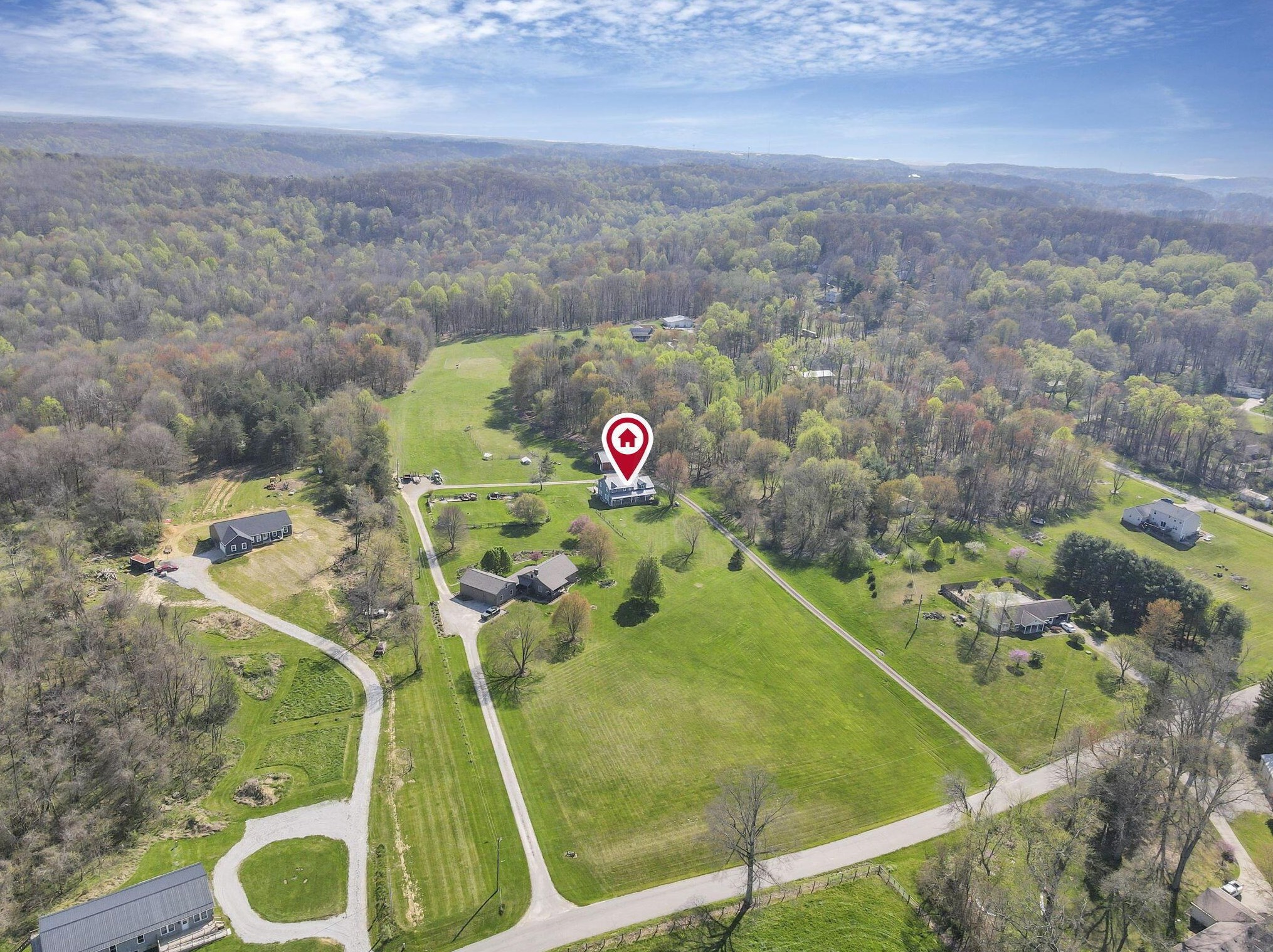 562 Stump Holw Rd, Lancaster OH 43130-9036 exterior