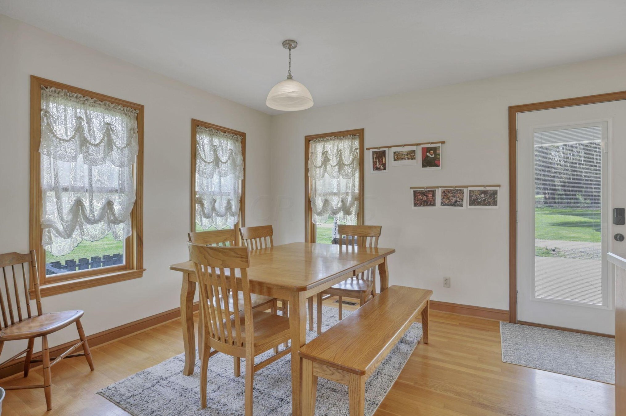 562 Stump Holw Rd, Lancaster OH 43130-9036 exterior