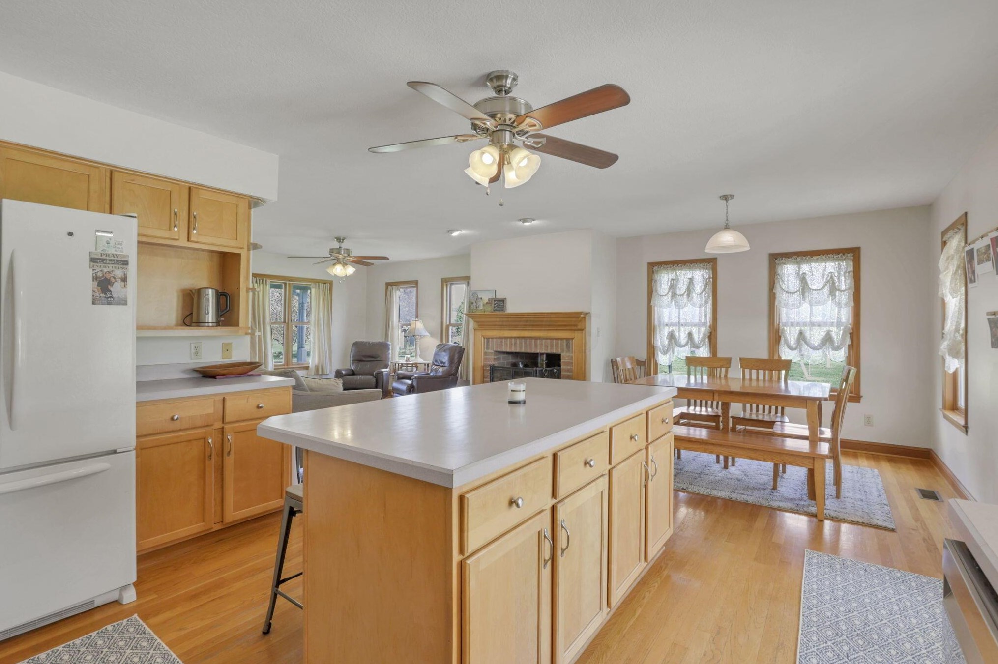 562 Stump Holw Rd, Lancaster OH 43130-9036 exterior