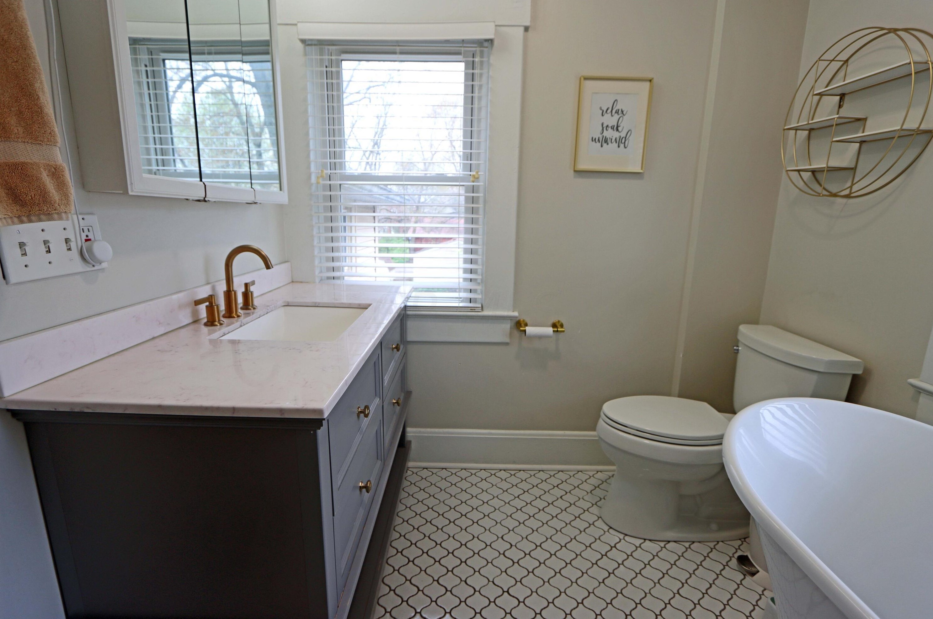 51 Lincoln St, Westerville OH  43081-1519 exterior