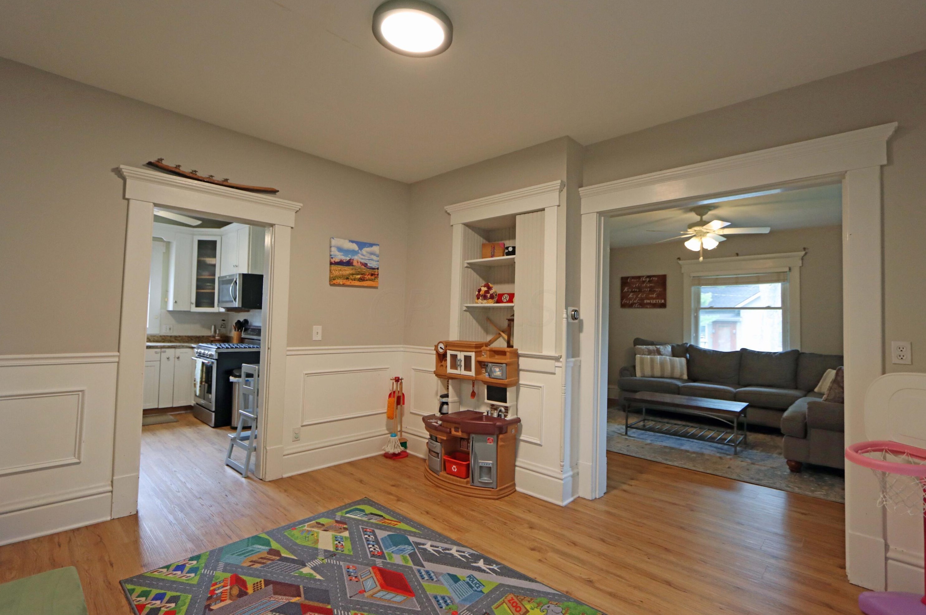 51 Lincoln St, Westerville OH  43081-1519 exterior