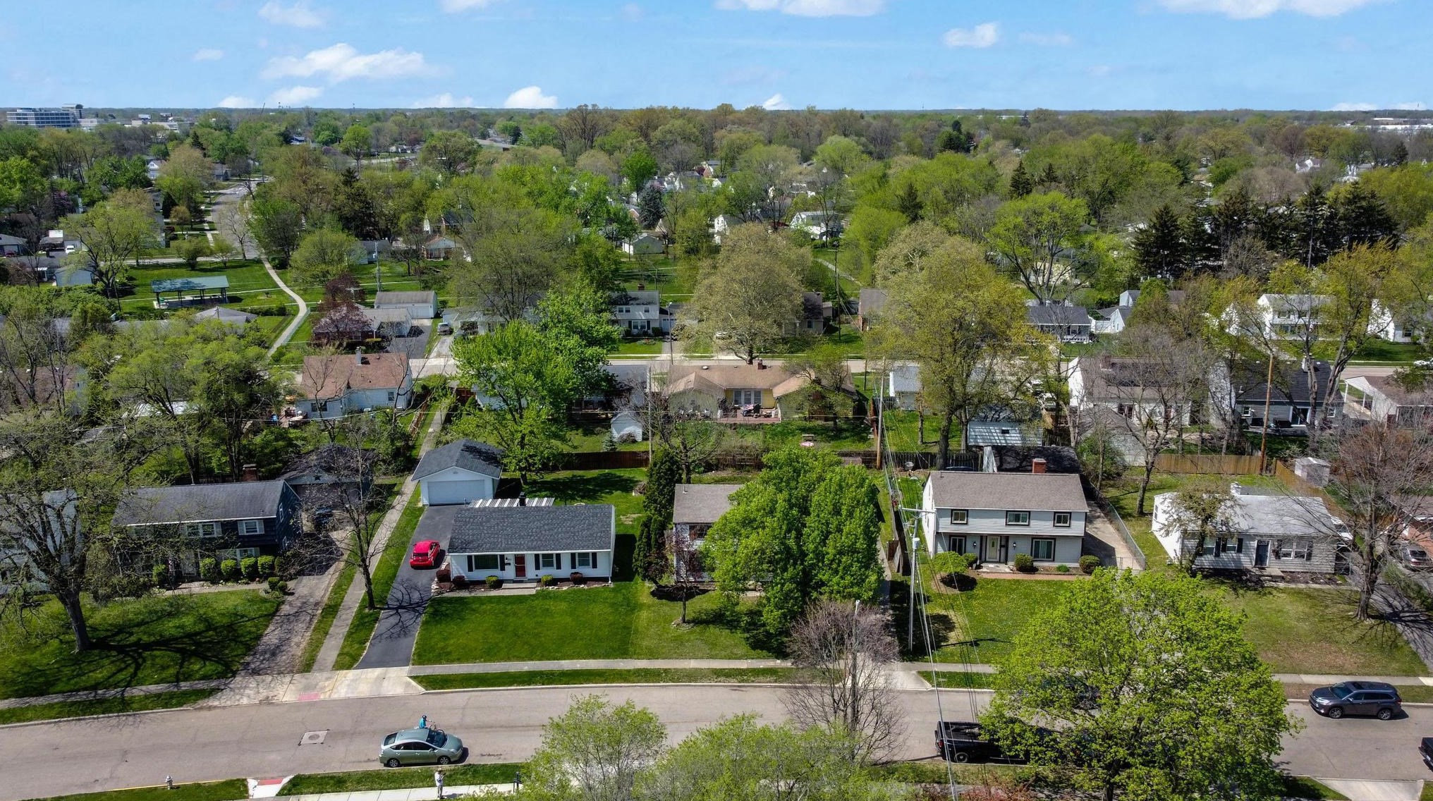 367 Weymouth Ln, Columbus OH  43228-1333 exterior