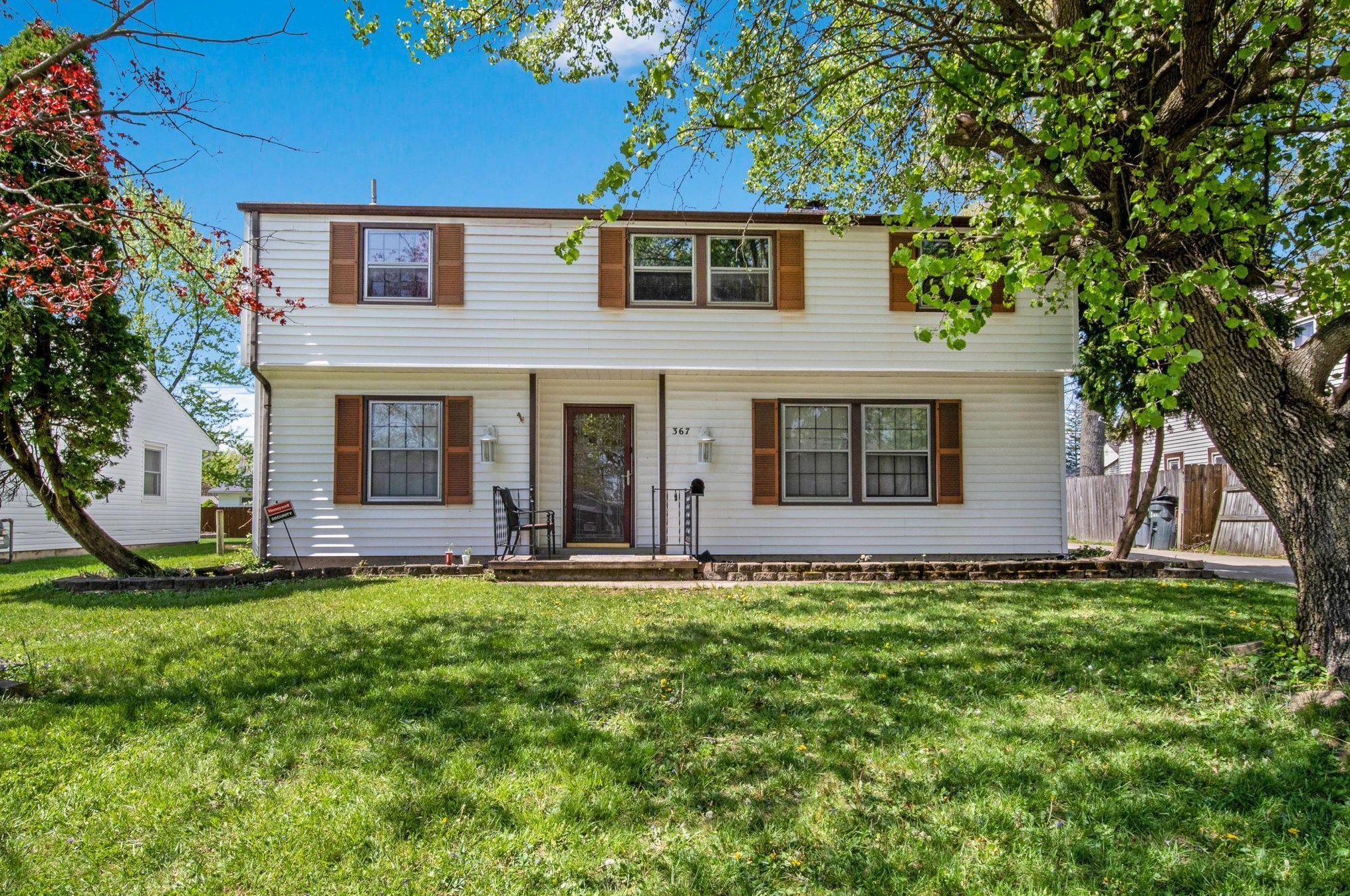 367 Weymouth Ln, Columbus OH  43228-1333 exterior