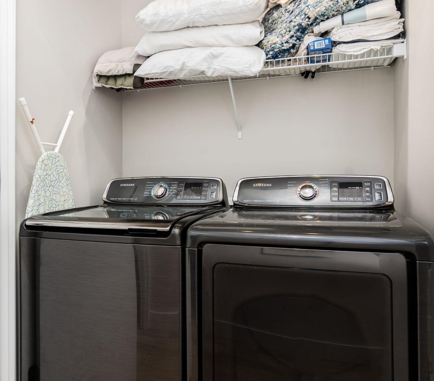 210 Ohio Ave, Columbus OH  43203-1568 exterior