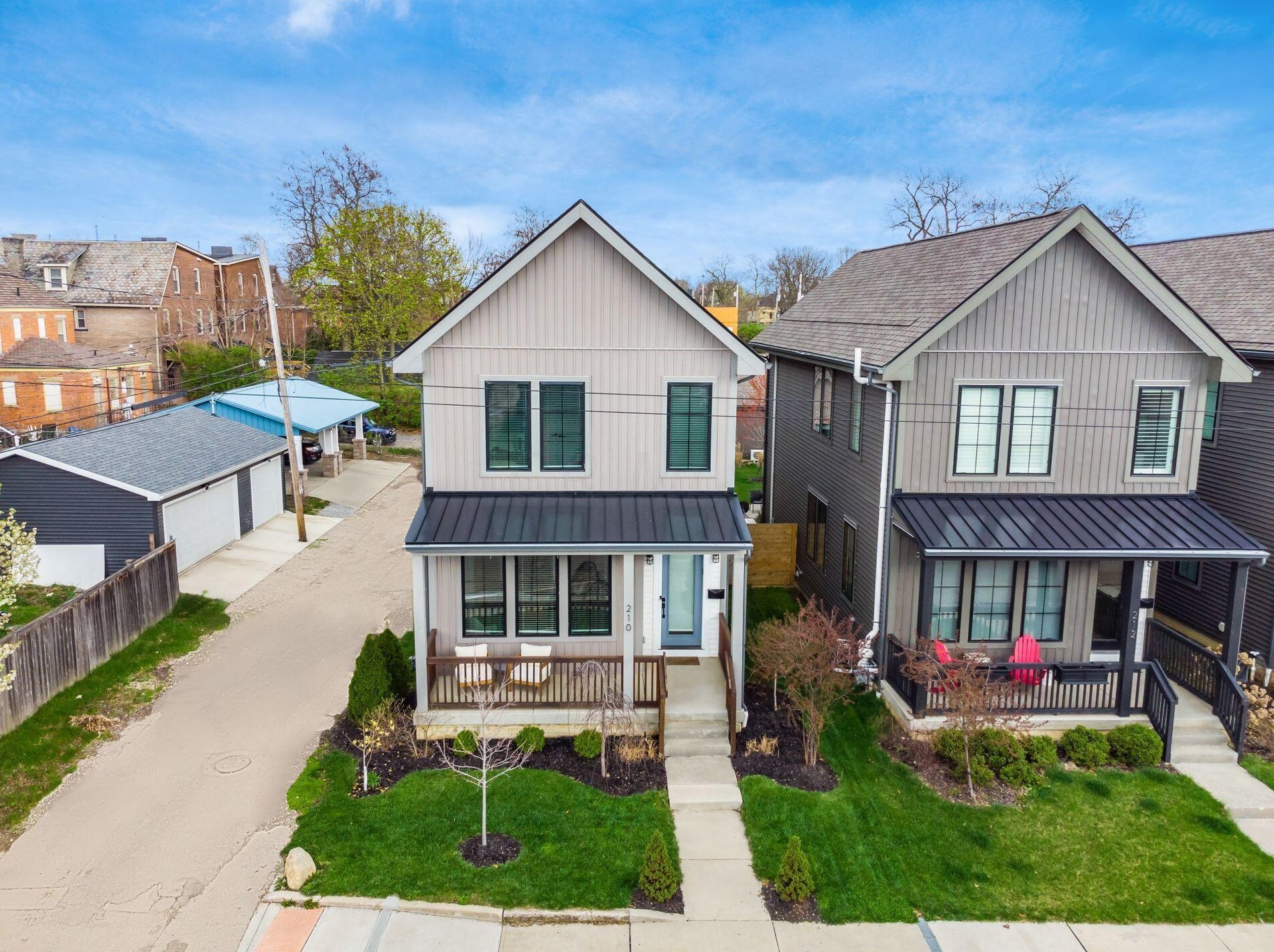 210 Ohio Ave, Columbus OH  43203-1568 exterior