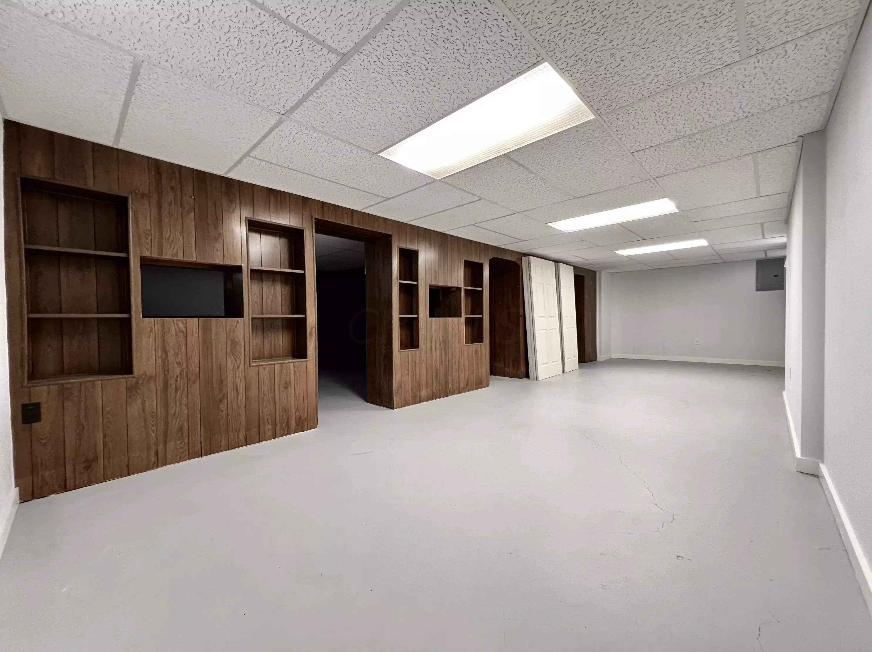 961 Melwood Dr, Columbus OH  43228-3523 exterior