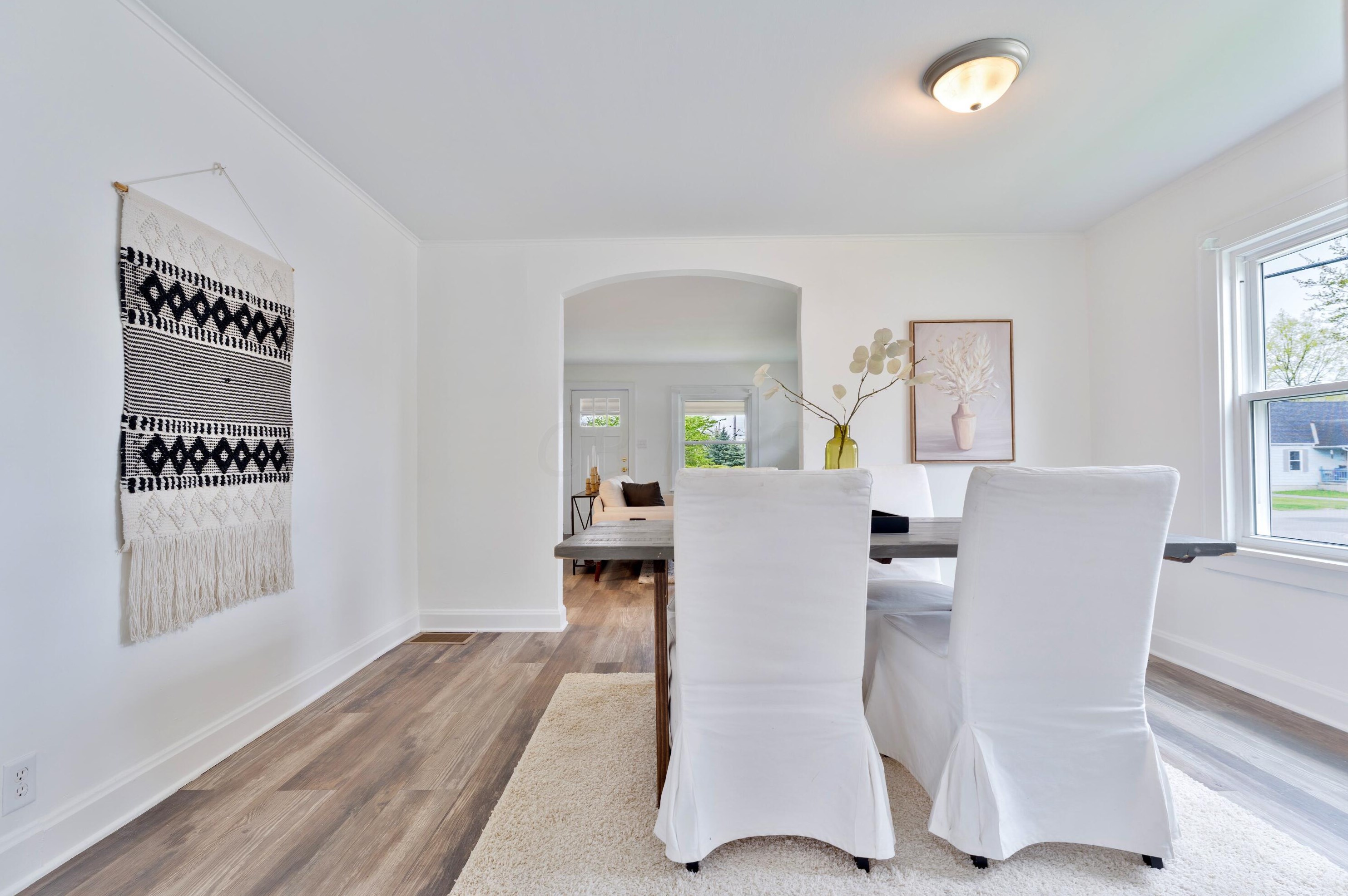 177 Lennox Ave, Columbus OH 43228-1132 exterior