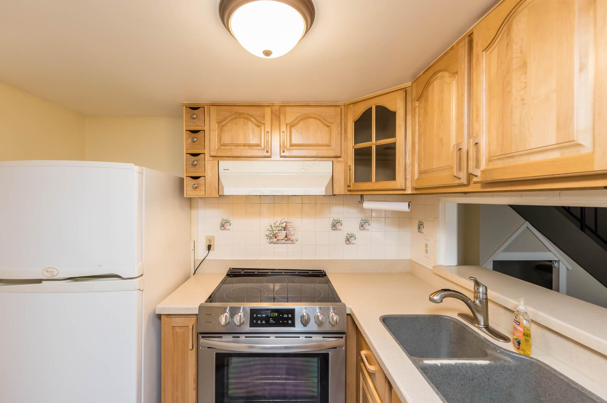 2420 Briers Dr, Columbus OH 43209-3301 exterior