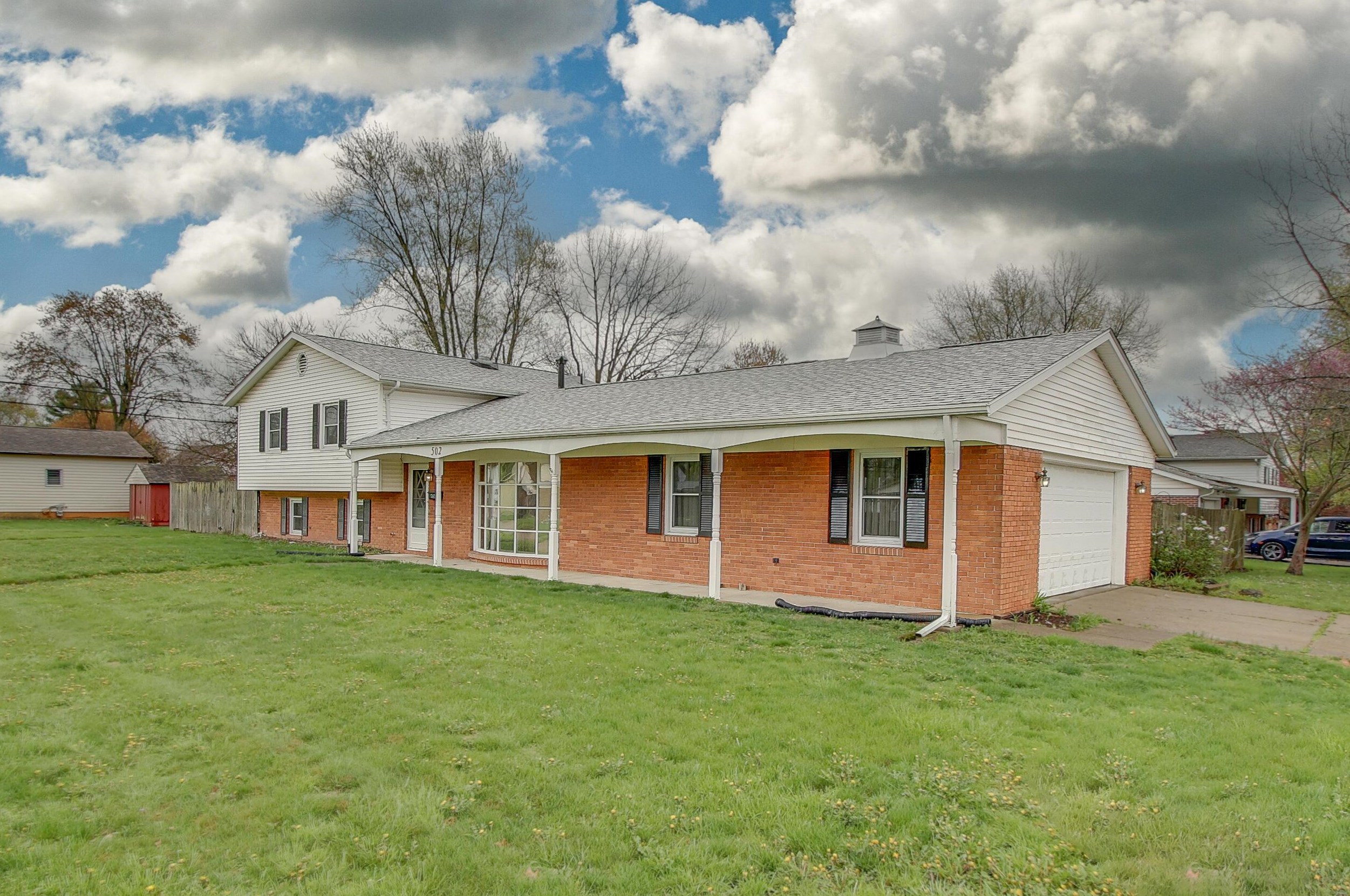 502 Lincoln St, New Carlisle OH  45344-1715 exterior