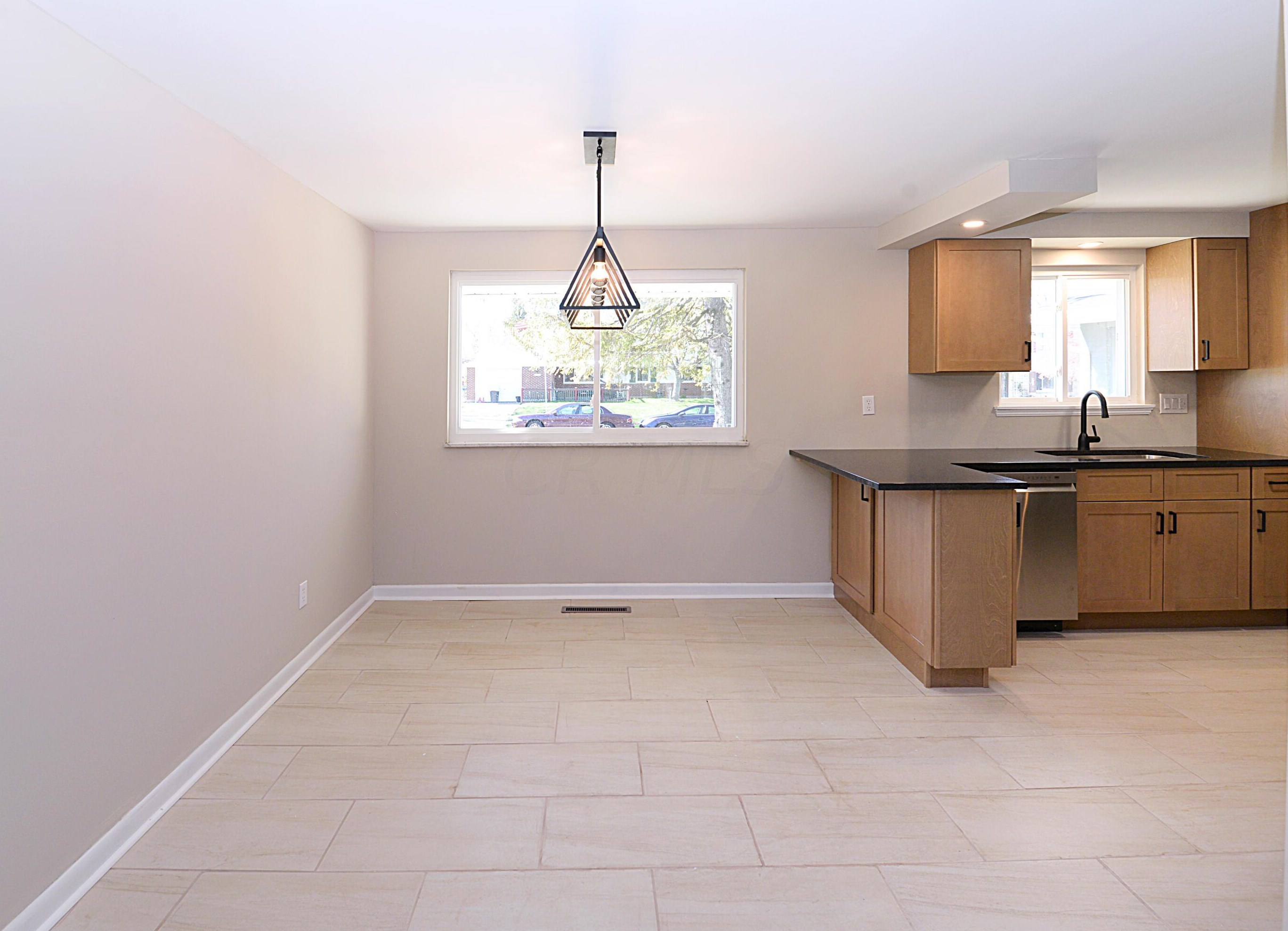 6515 Lemans Ln, Dayton OH  45424-3421 exterior