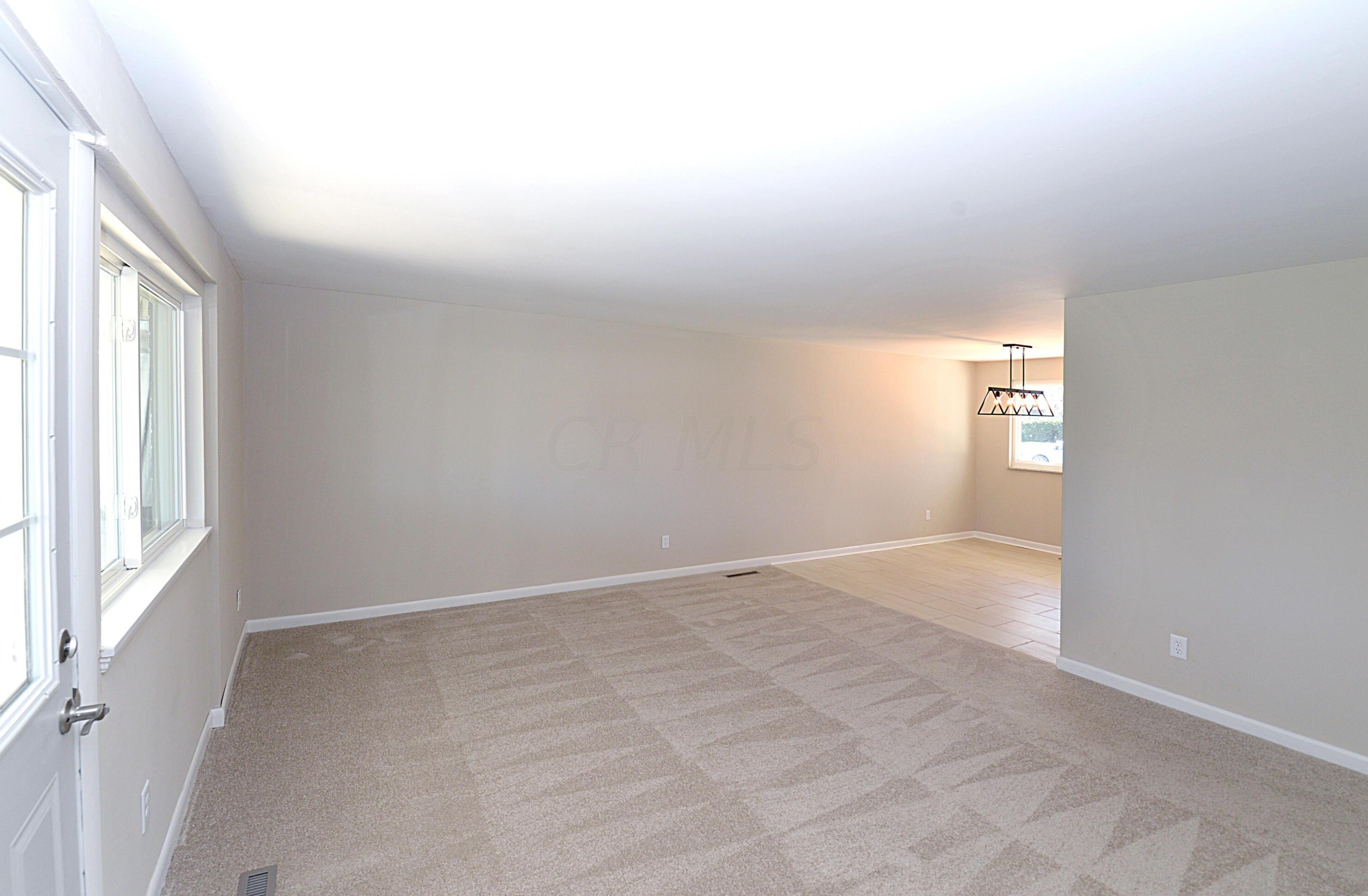 6515 Lemans Ln, Dayton OH  45424-3421 exterior