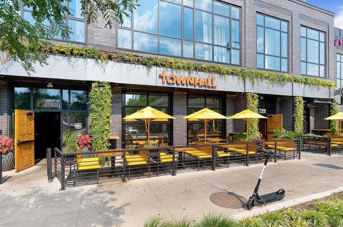 847 Kerr St, Columbus OH  43215-1462 exterior