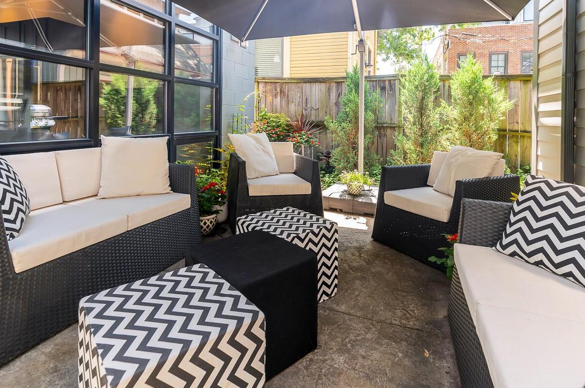 847 Kerr St, Columbus OH  43215-1462 exterior