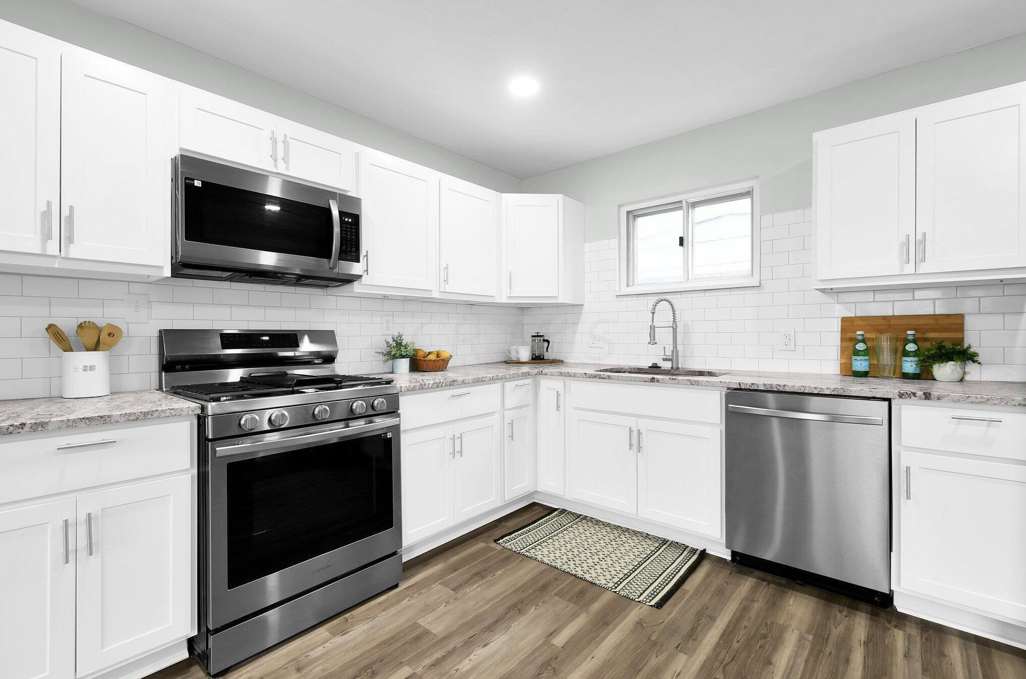 205 Ashburton Rd, Columbus OH 43213-2240 exterior