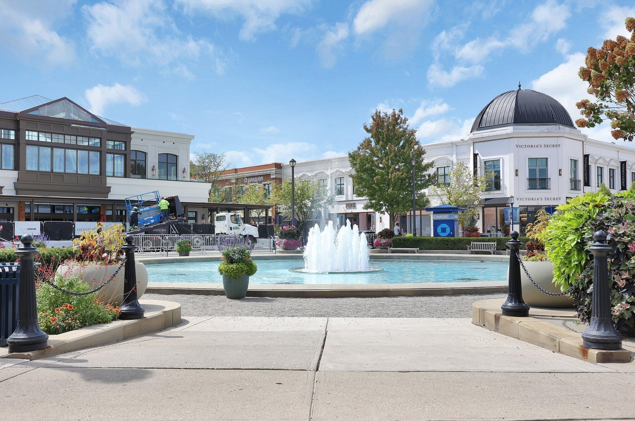 3254 Grey Fox Dr, Columbus OH 43230-1923 exterior