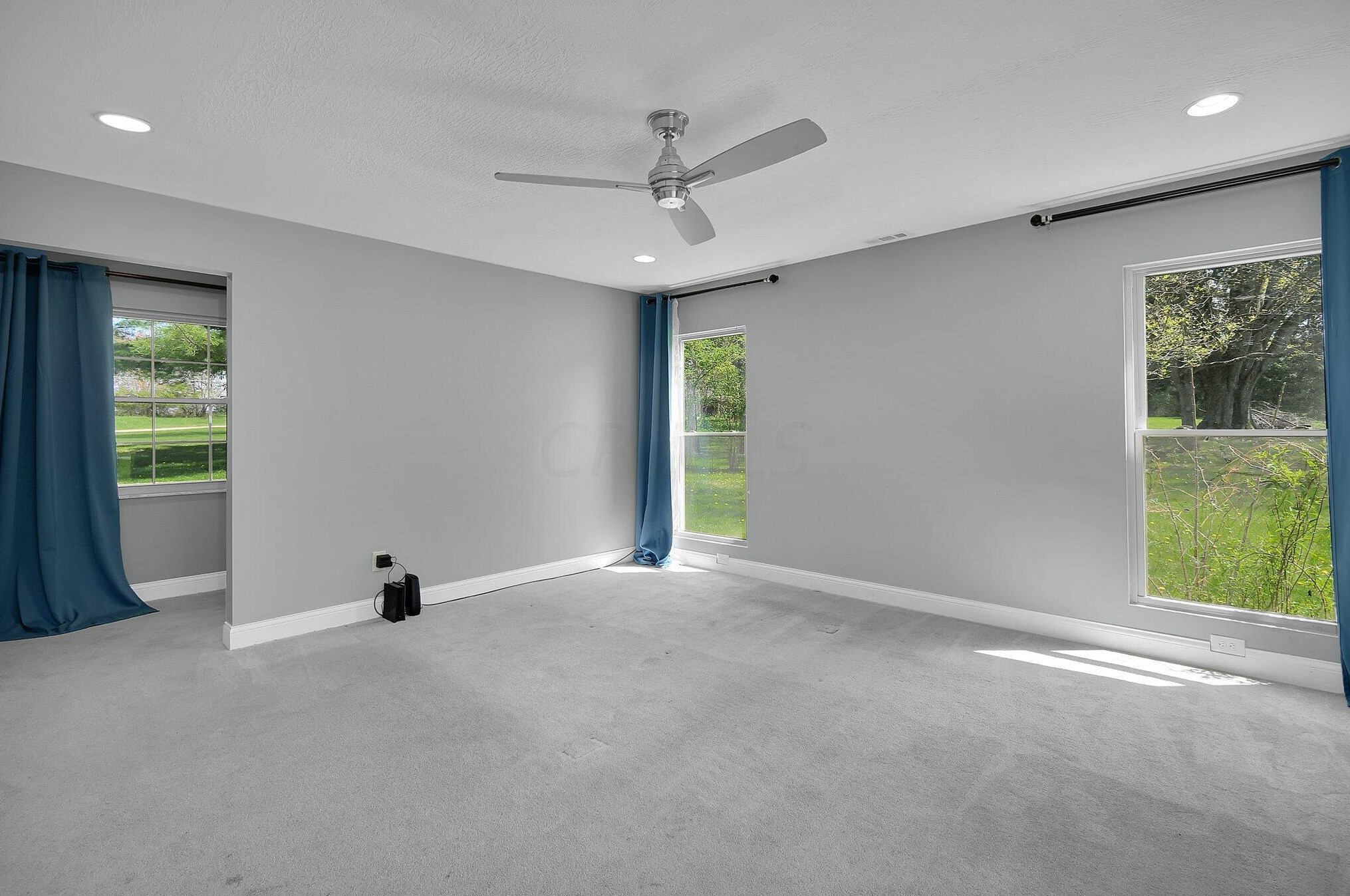 3254 Grey Fox Dr, Columbus OH 43230-1923 exterior