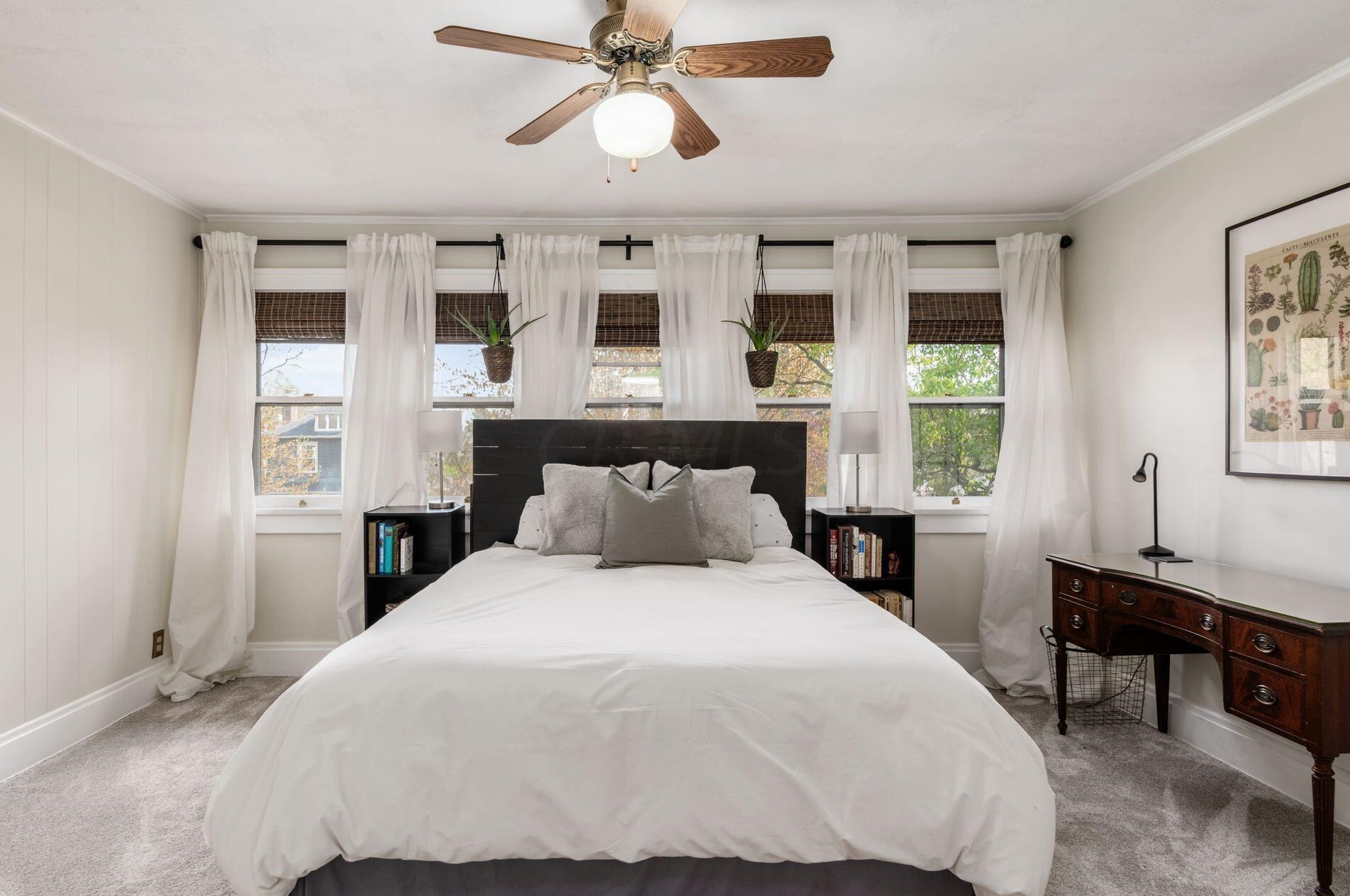 136 Blenheim Rd, Columbus OH 43214-3265 exterior