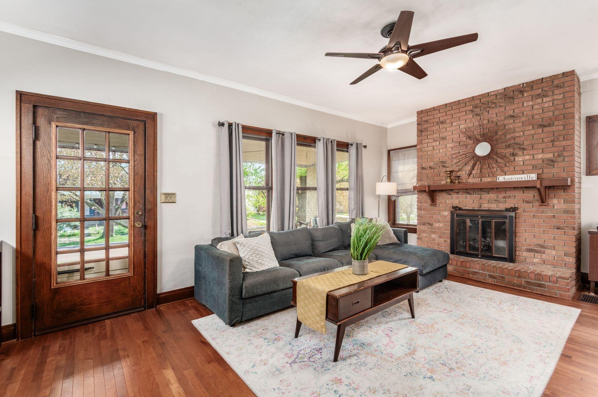 136 Blenheim Rd, Columbus OH 43214-3265 exterior