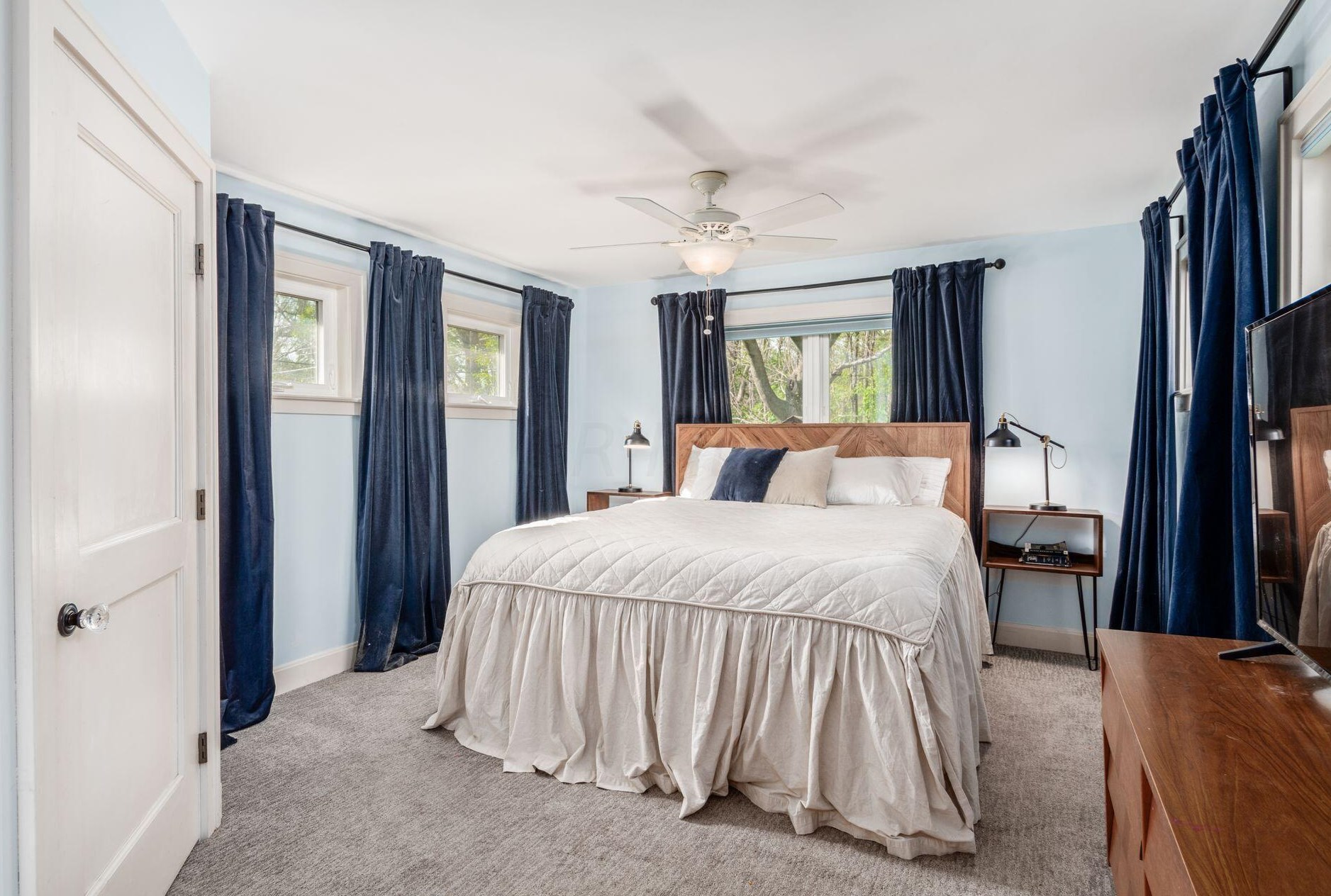 136 Blenheim Rd, Columbus OH 43214-3265 exterior