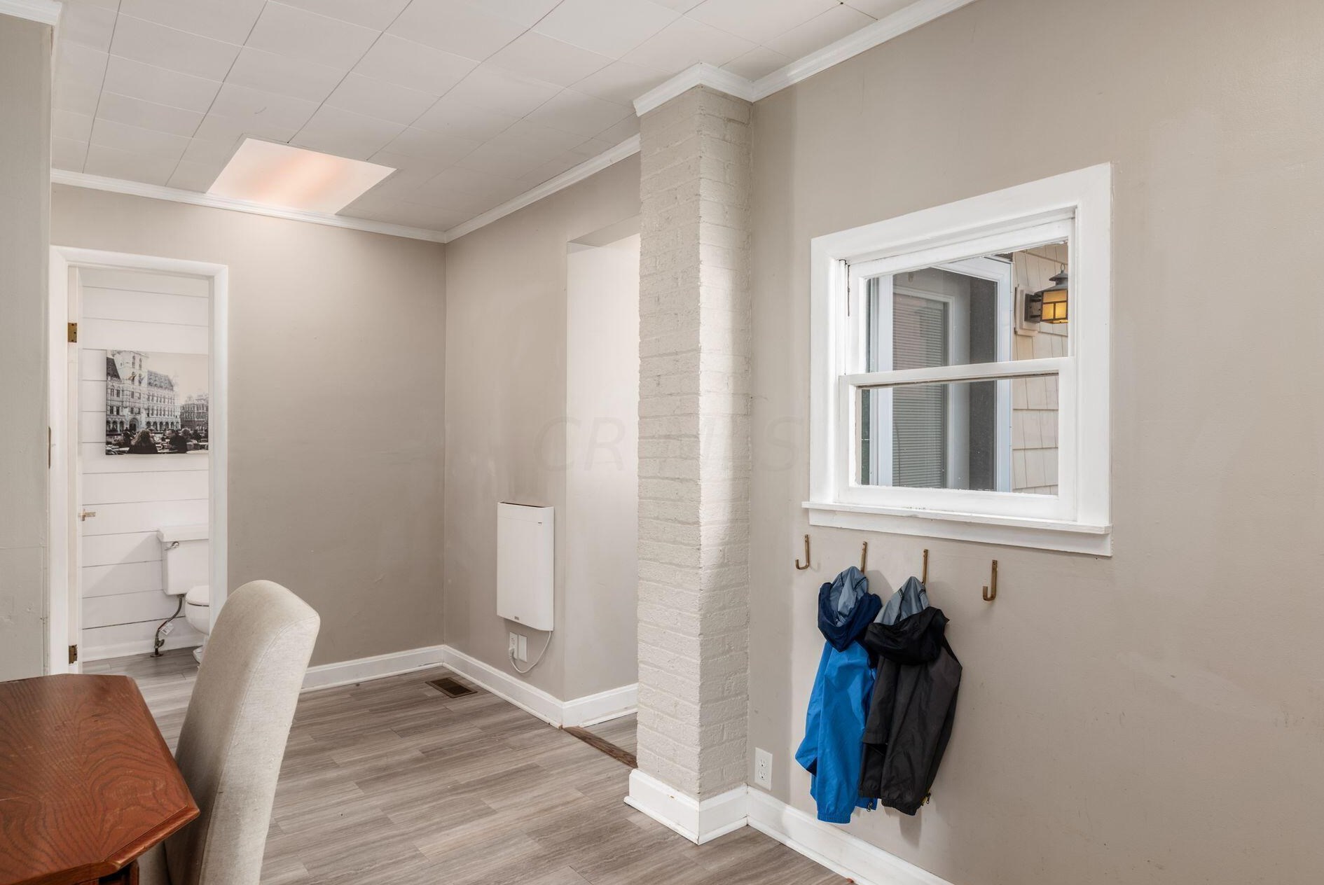 136 Blenheim Rd, Columbus OH 43214-3265 exterior