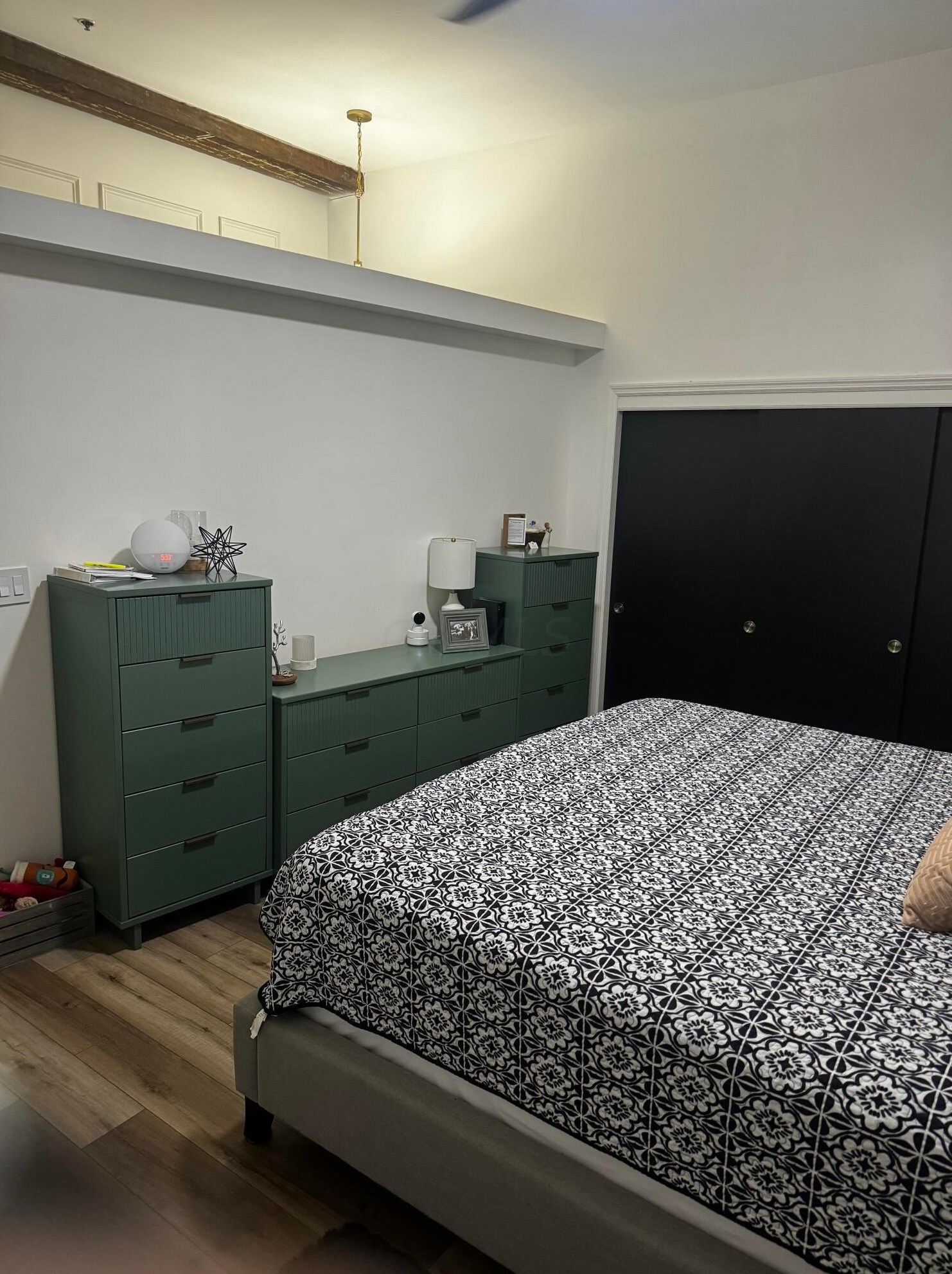 78 Chestnut St, Columbus OH  43215-2585 exterior