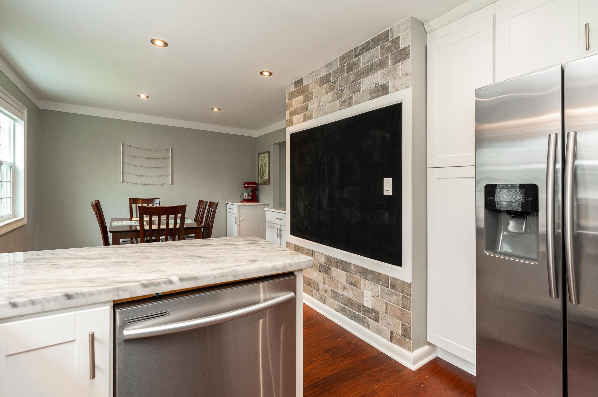 2605 Livingston Ave, Columbus OH  43209-2944 exterior