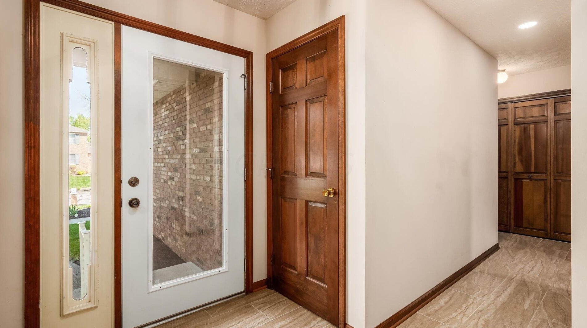 1580 Parkland Dr, Lancaster OH  43130-9790 exterior