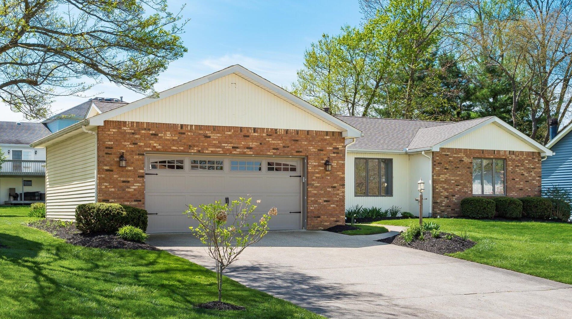 1580 Parkland Dr, Lancaster OH  43130-9790 exterior