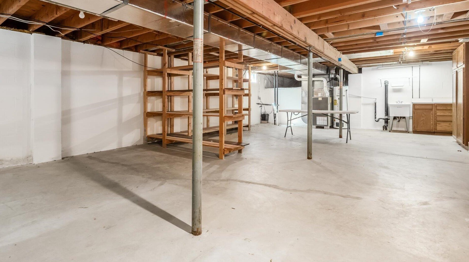 1580 Parkland Dr, Lancaster OH  43130-9790 exterior