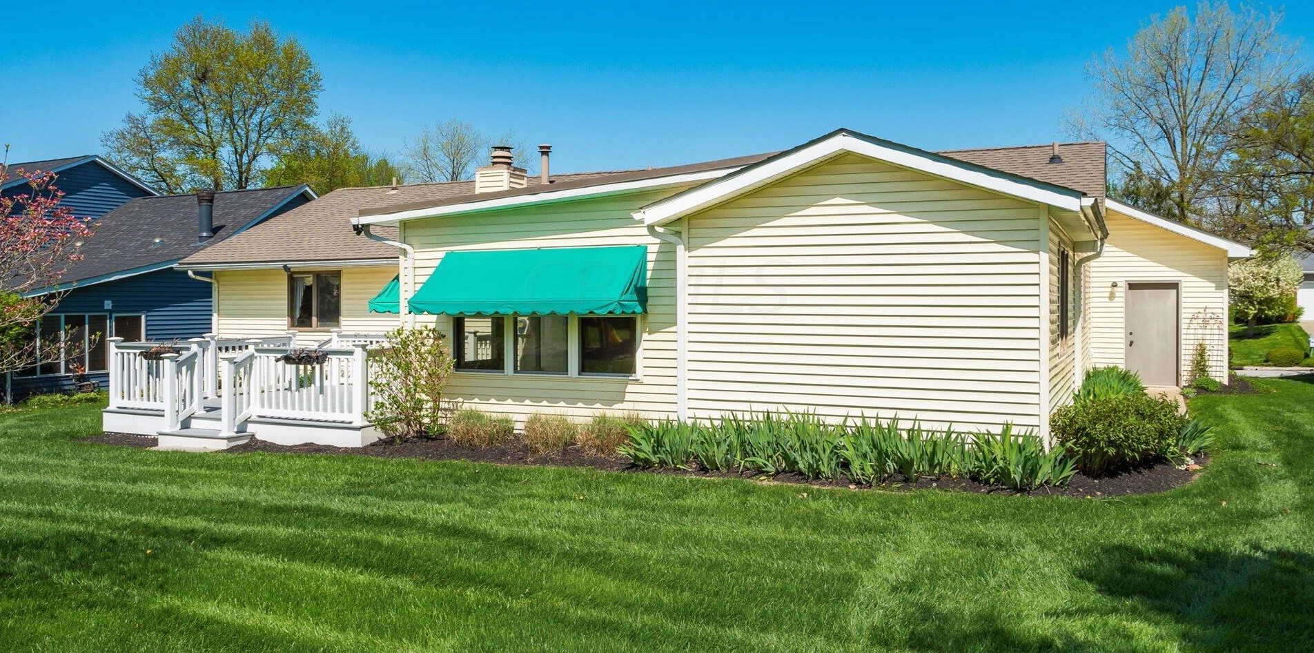 1580 Parkland Dr, Lancaster OH  43130-9790 exterior