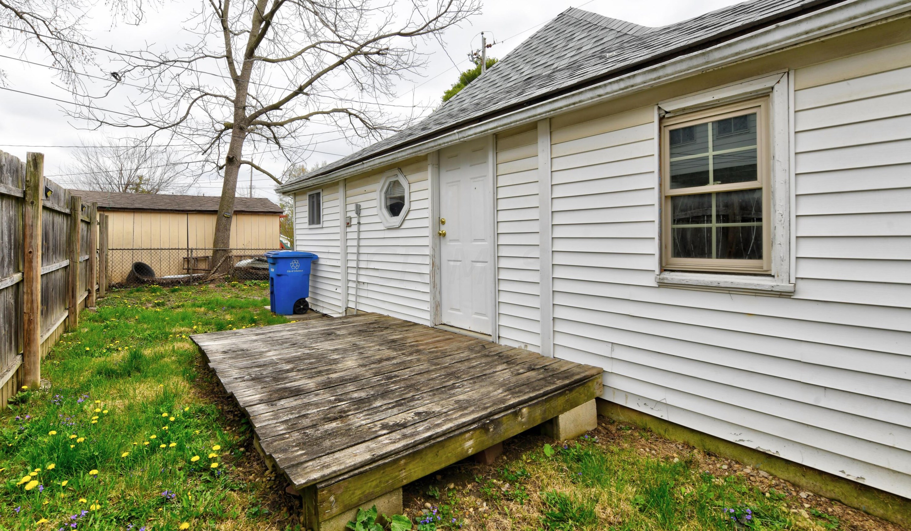 58 Chase Ave, Columbus OH  43204-2601 exterior