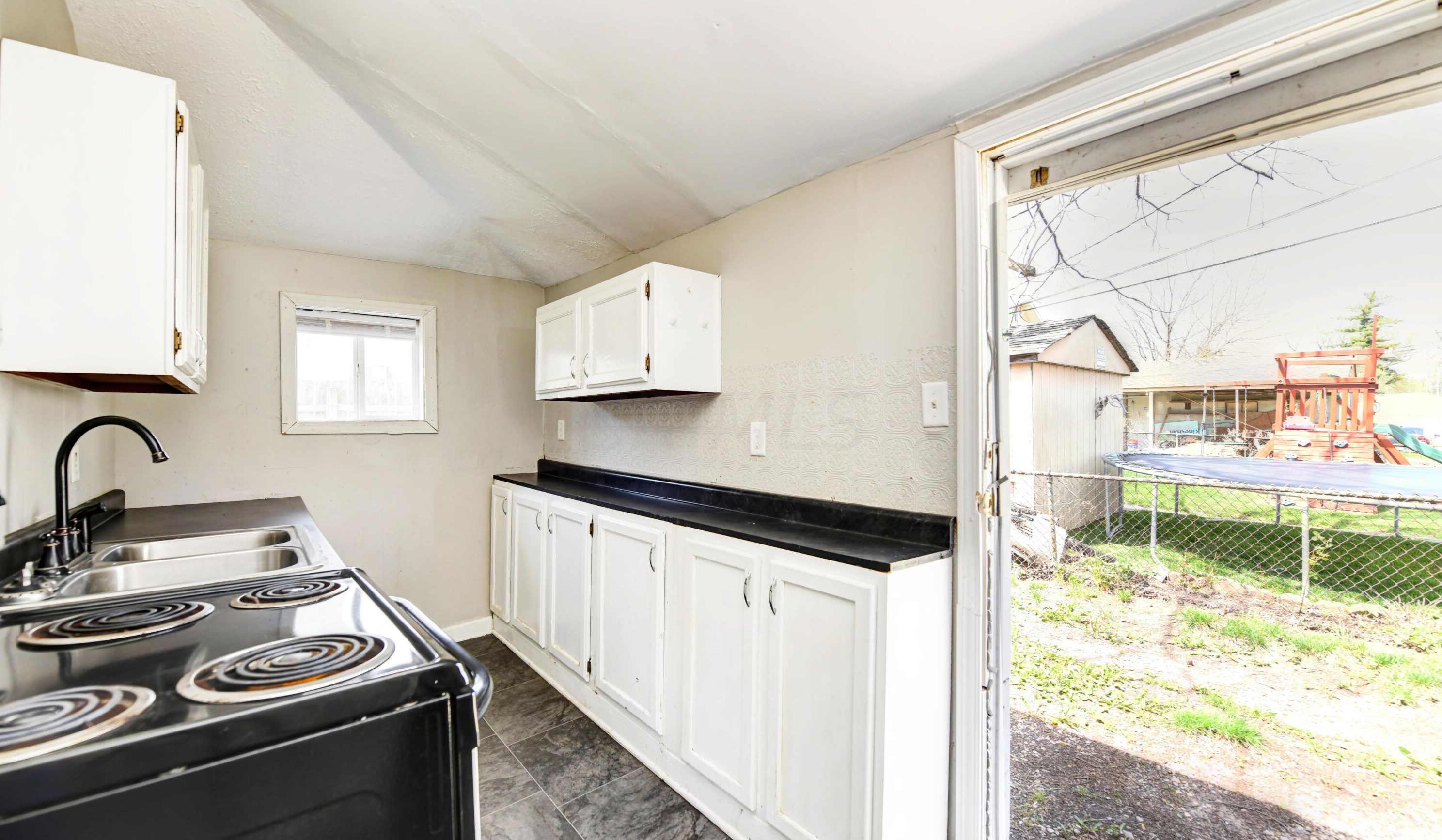 58 Chase Ave, Columbus OH  43204-2601 exterior