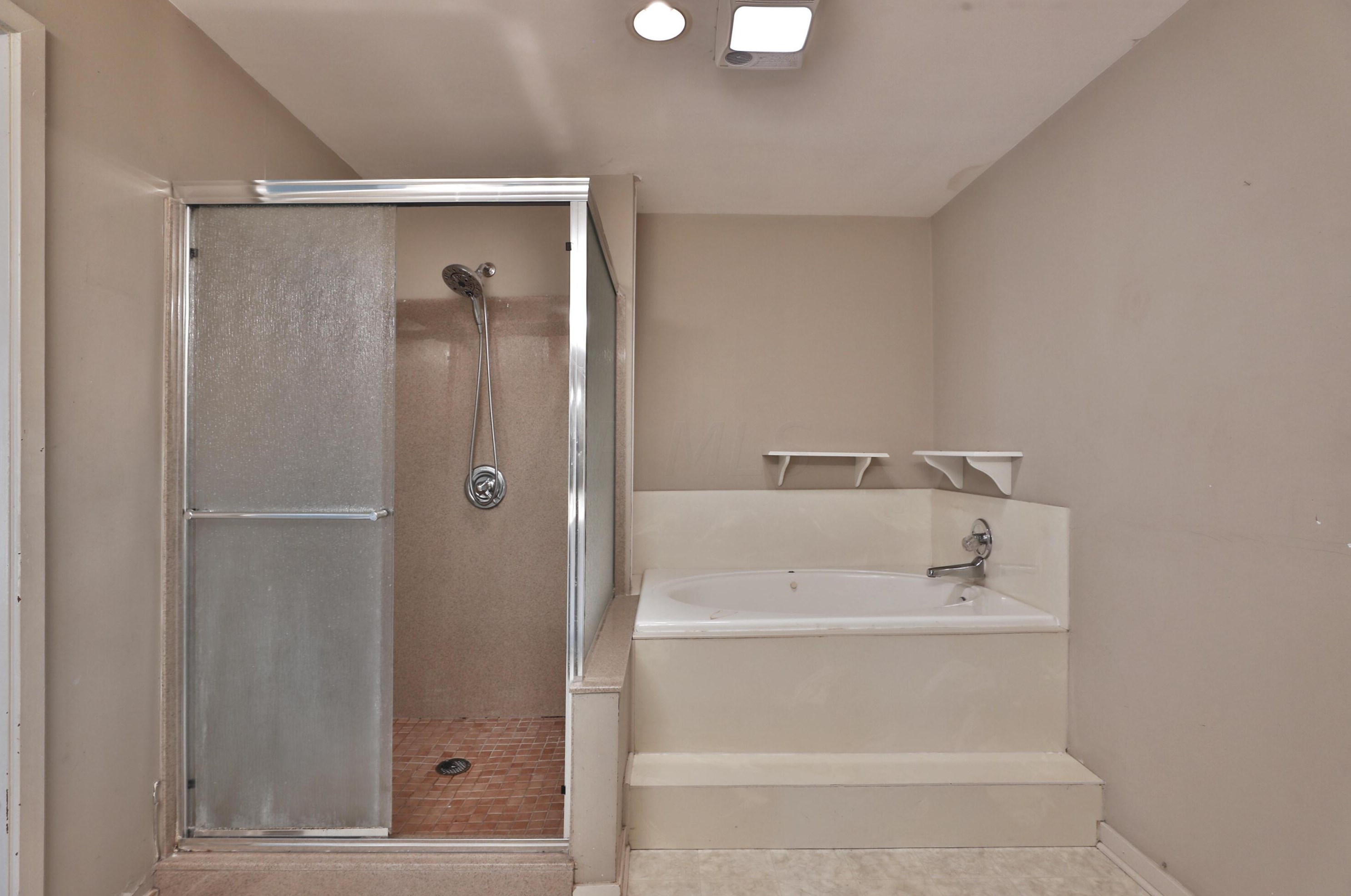 793 Collingwood Dr, Westerville OH  43081-2459 exterior