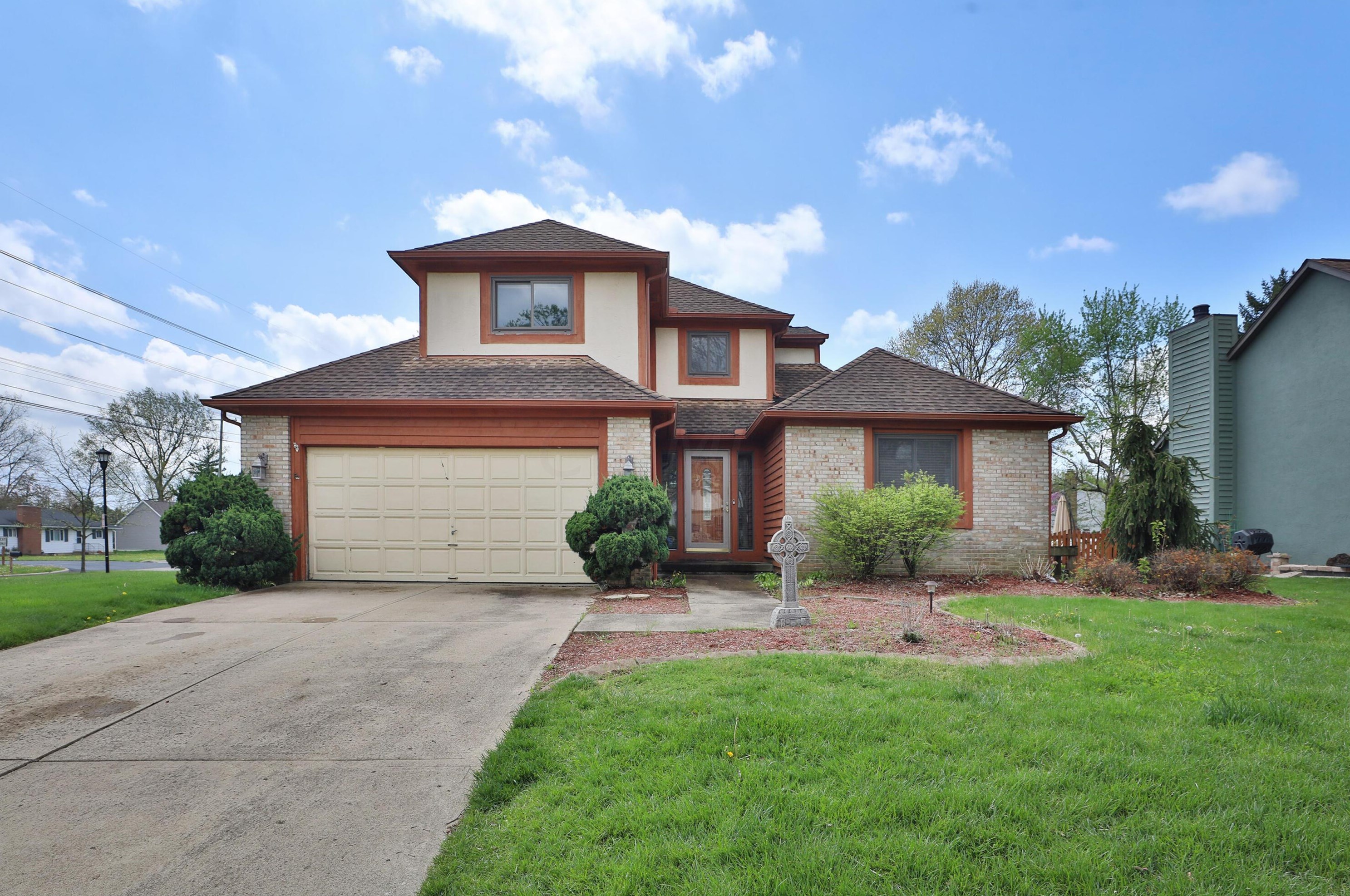 793 Collingwood Dr, Westerville OH  43081-2459 exterior