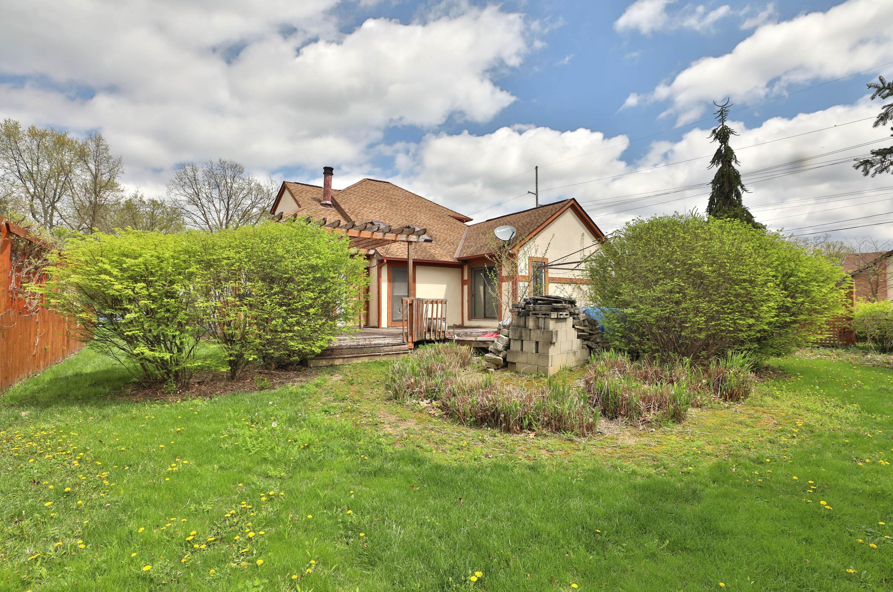 793 Collingwood Dr, Westerville OH  43081-2459 exterior