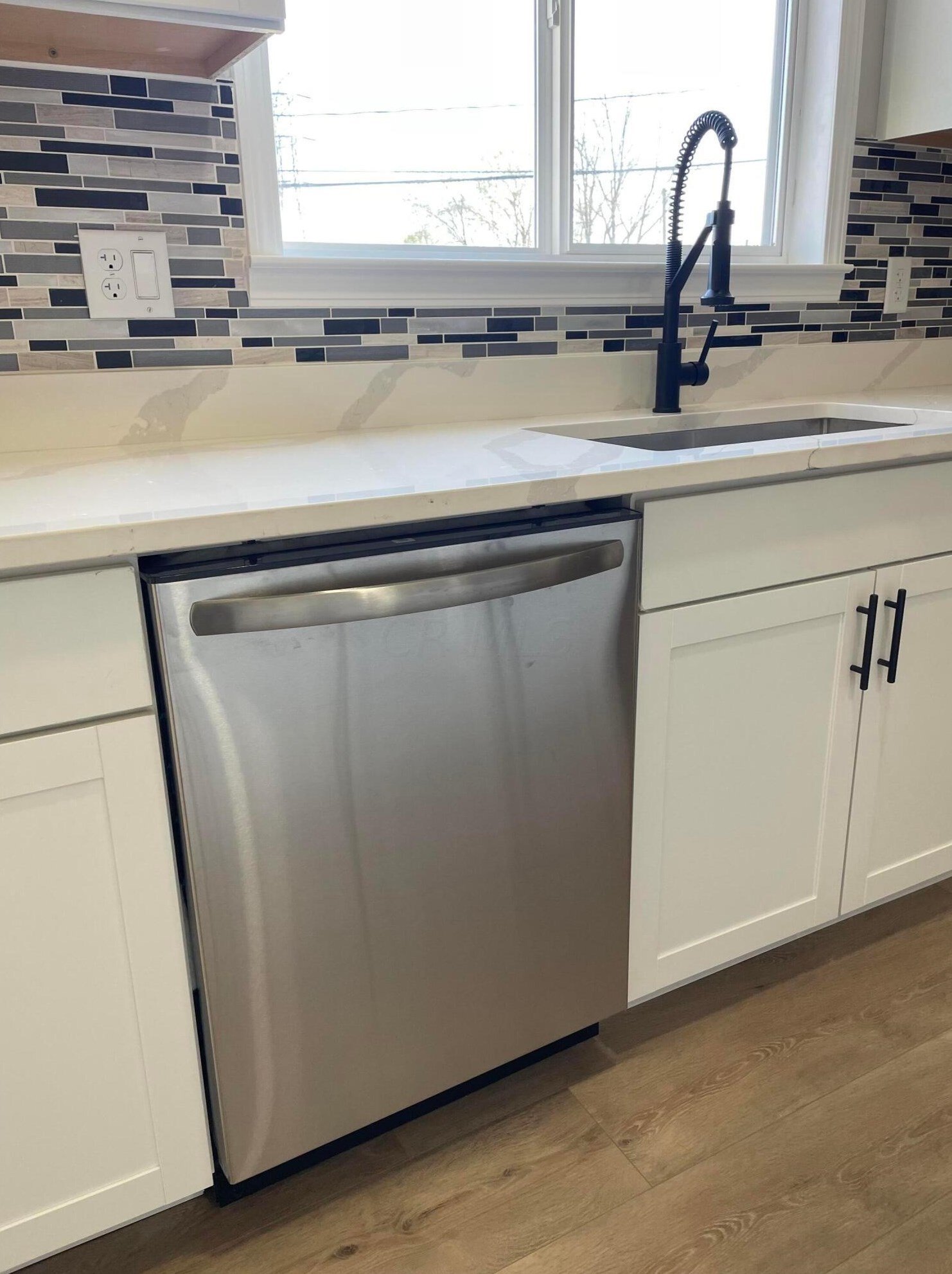 2435 Strimple Ave, Columbus OH 43229-4761 exterior