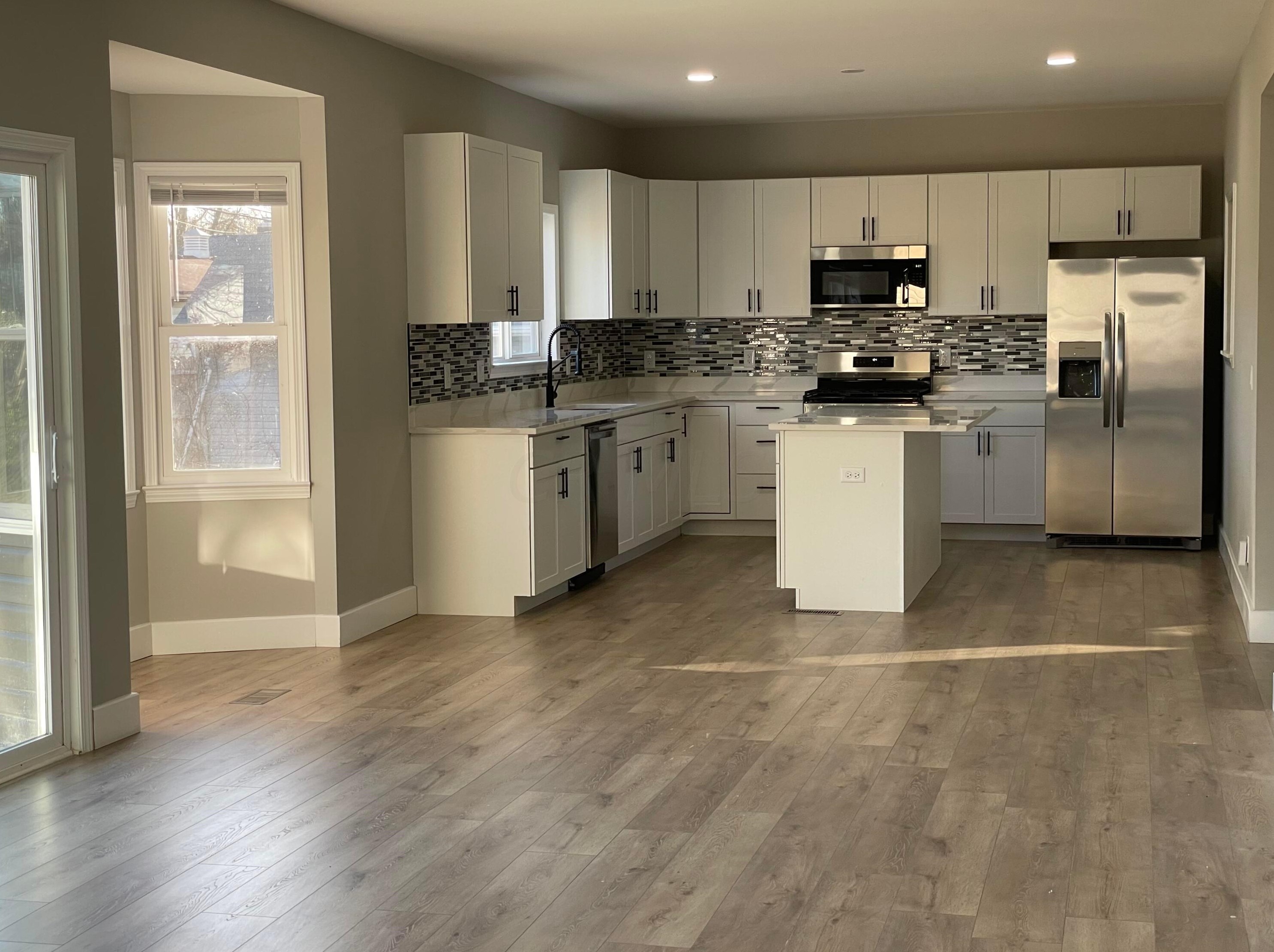 2435 Strimple Ave, Columbus OH 43229-4761 exterior