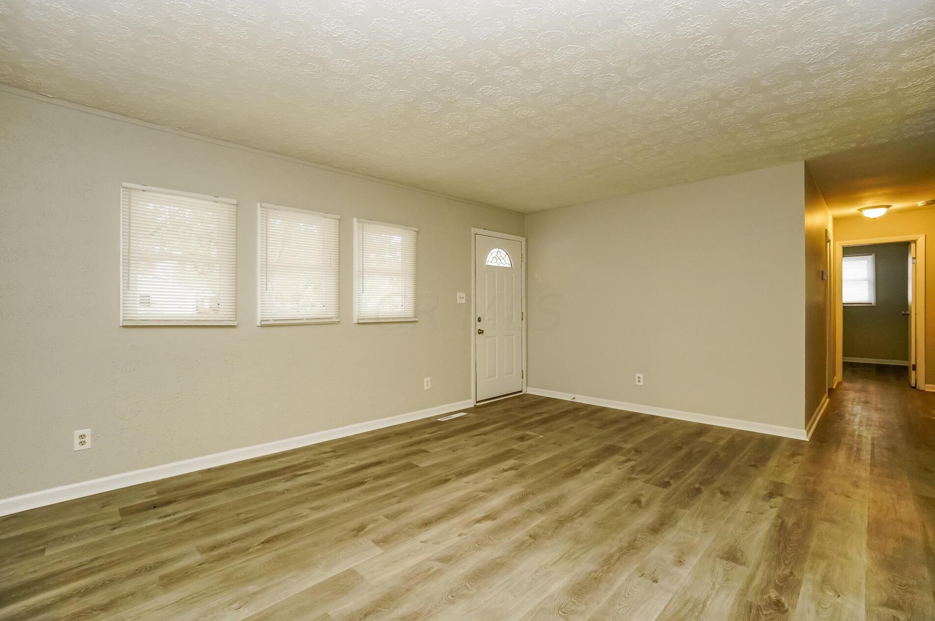 4253 Ellery Dr, Columbus OH  43227-3648 exterior