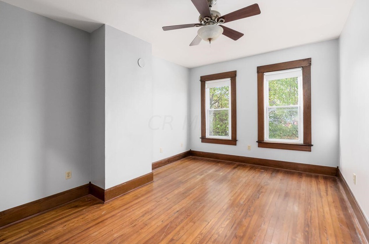 188 Maynard Ave, Columbus OH  43202-3057 exterior