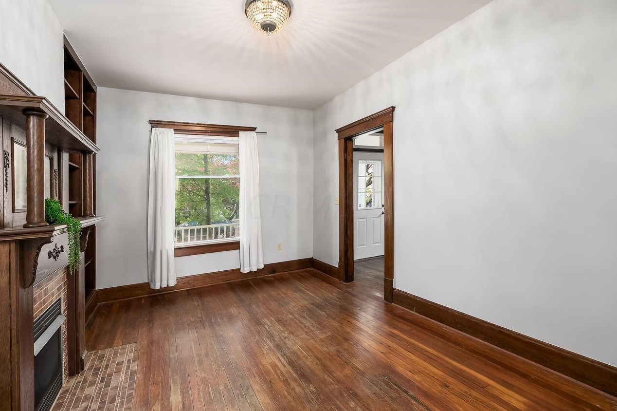 188 Maynard Ave, Columbus OH  43202-3057 exterior