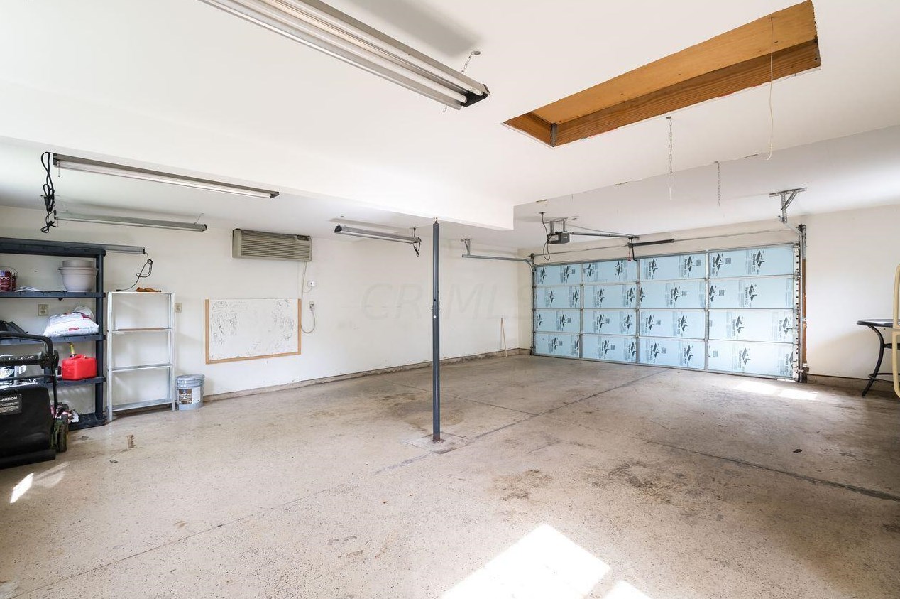 188 Maynard Ave, Columbus OH  43202-3057 exterior