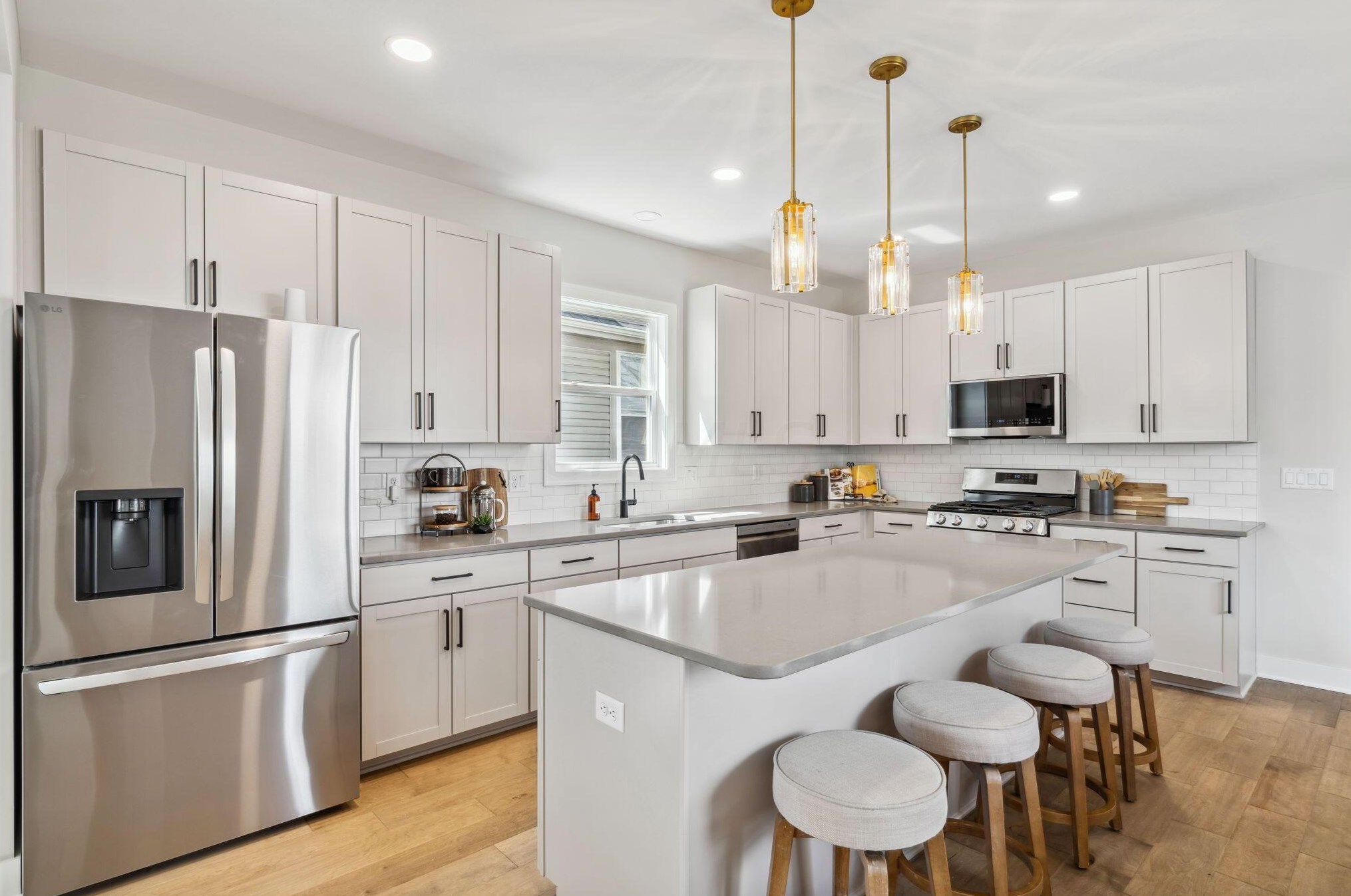 1100 Sycamore St, Columbus OH 43206-4411 exterior