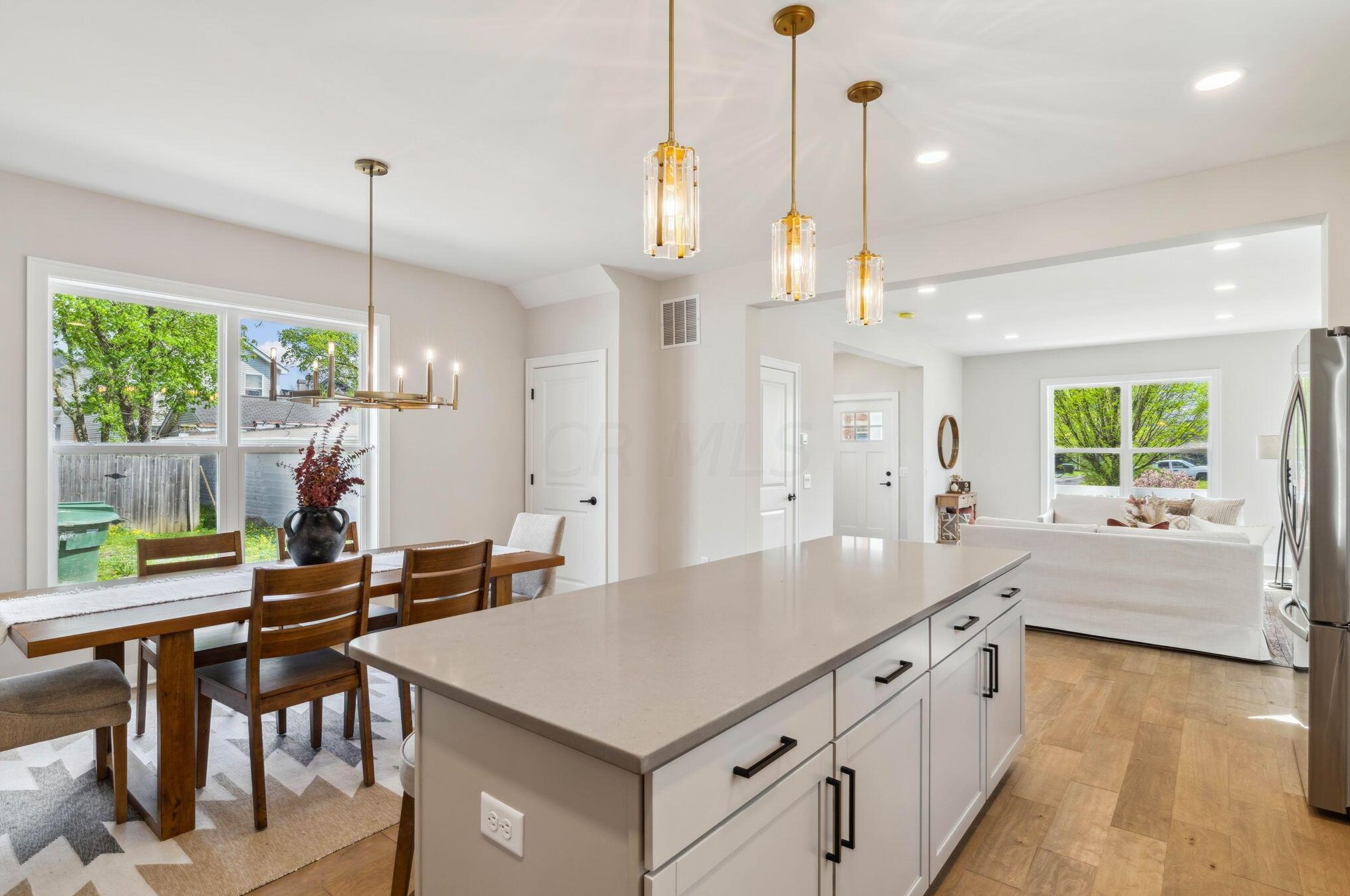 1100 Sycamore St, Columbus OH 43206-4411 exterior