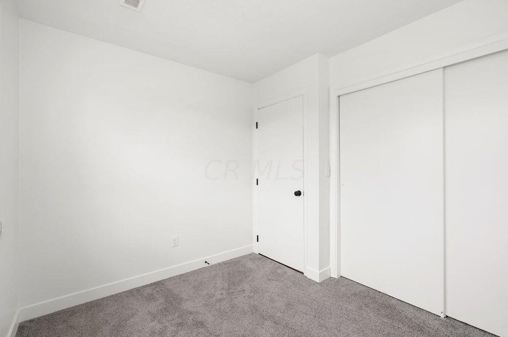 994 Bootman Dr, Columbus OH  43228-8203 exterior