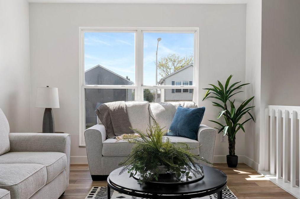 994 Bootman Dr, Columbus OH  43228-8203 exterior